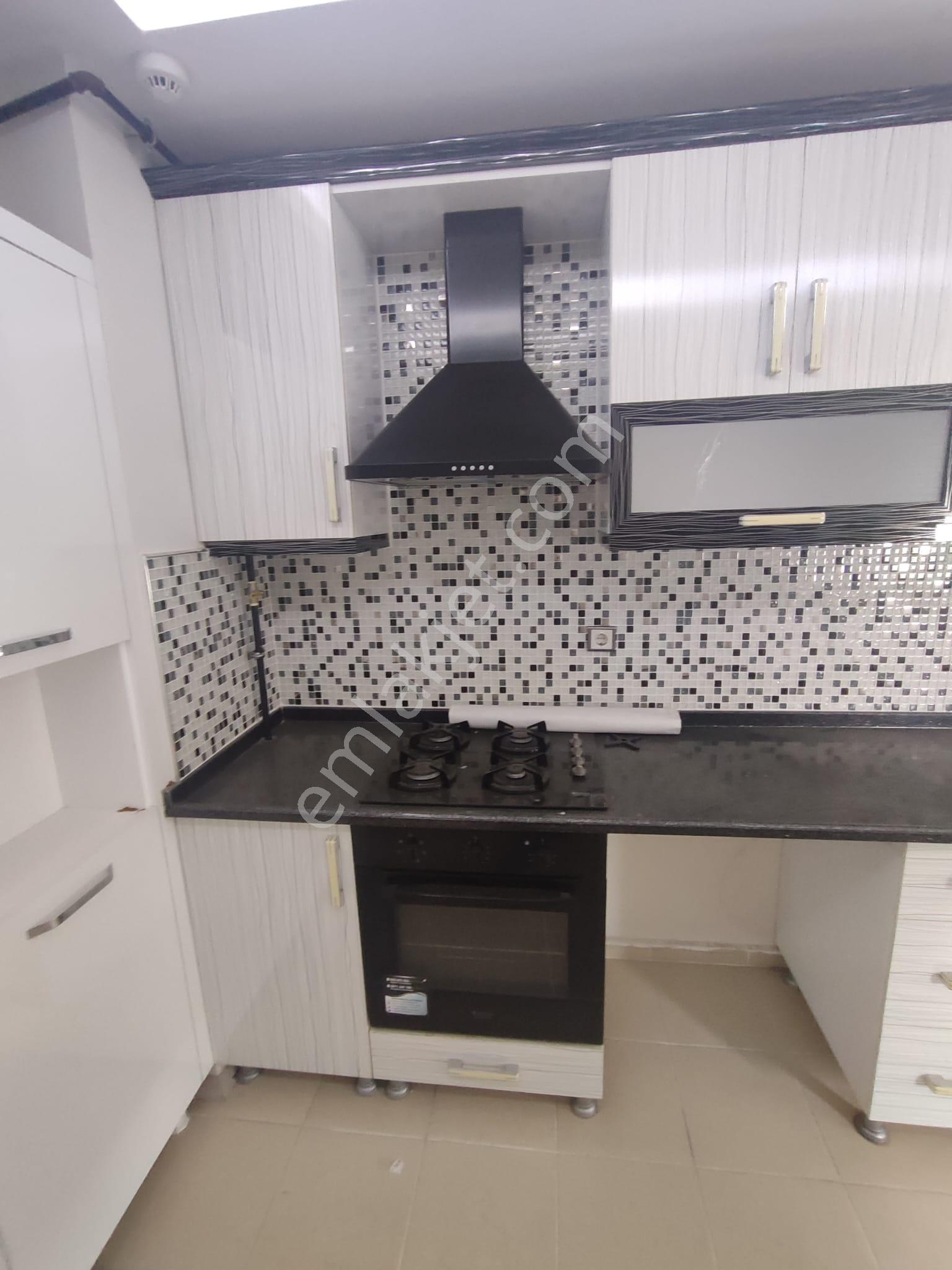 Ünsal Mahallesinde Havuzlu Site İçinde Satılık - Görsel 9