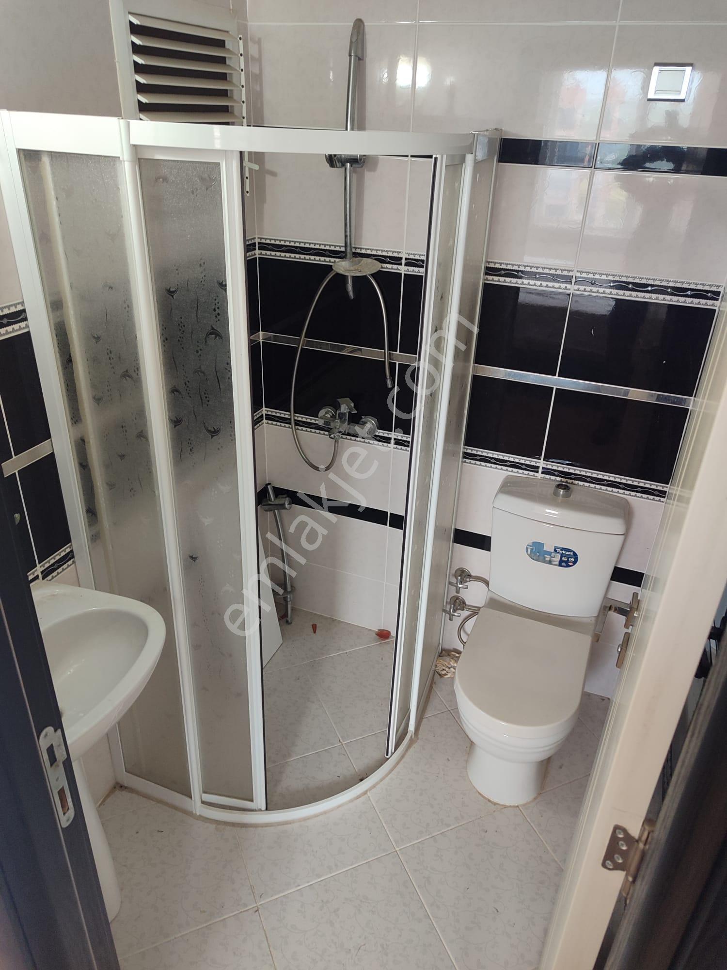 Ünsal Mahallesinde Havuzlu Site İçinde Satılık - Görsel 22