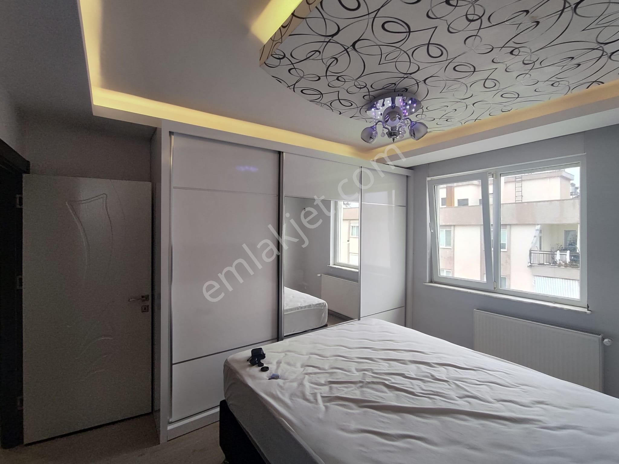 Ünsal Mahallesinde Havuzlu Site İçinde Satılık - Görsel 14