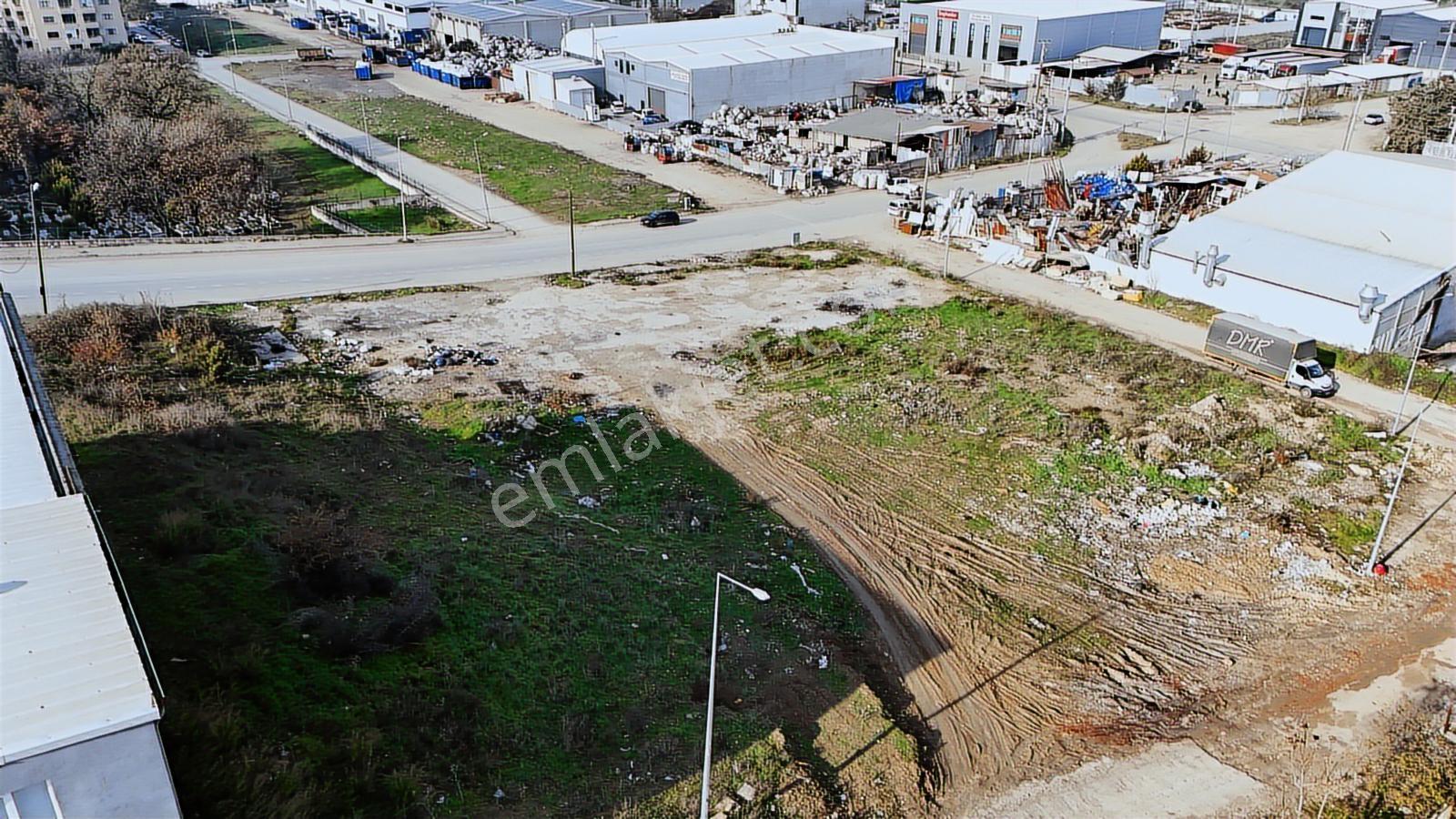 Profasor *dan Geçit *te Sanayi İmarlı 519m2 Arsa - Görsel 9