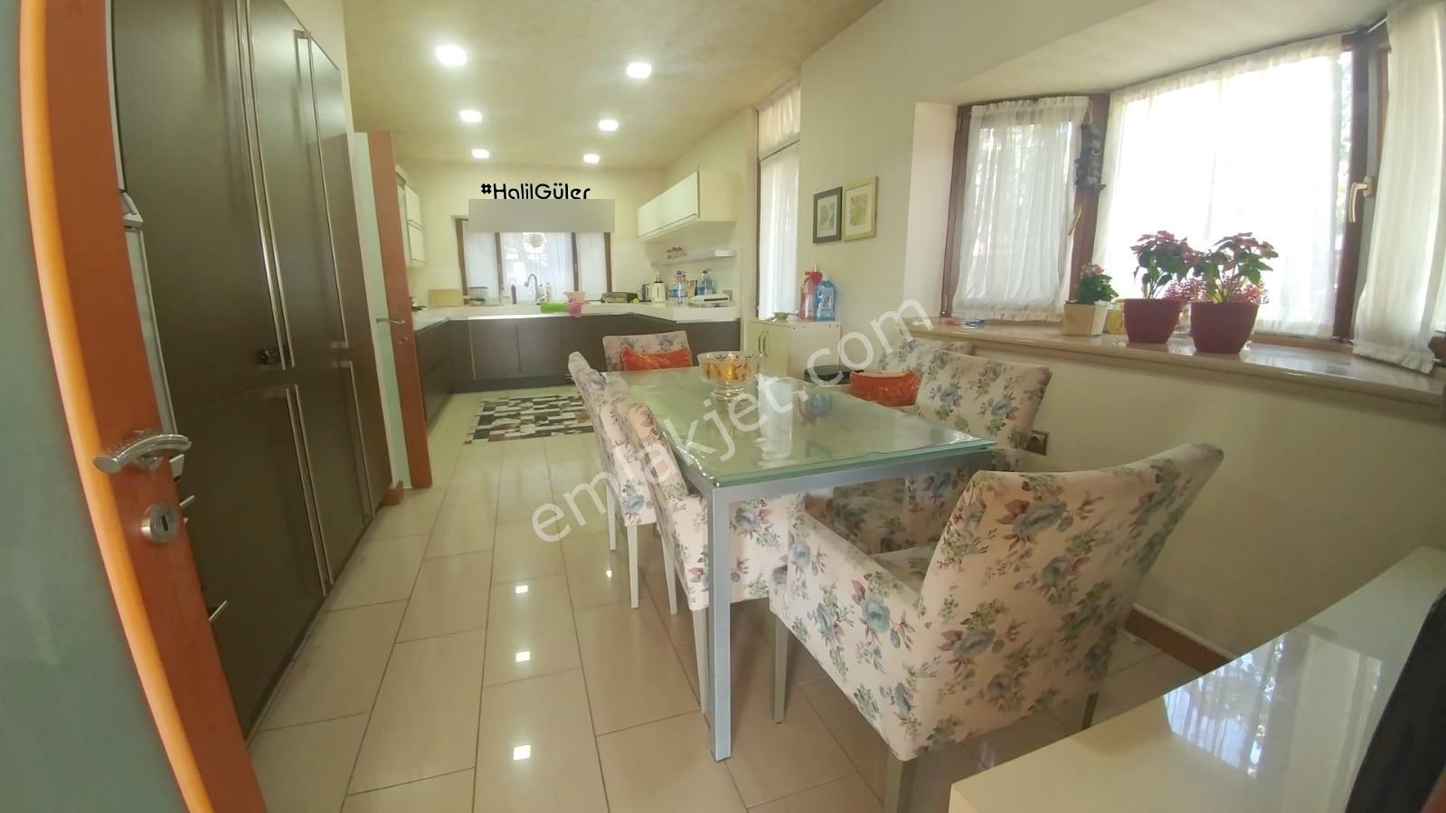 Çengelköy Konakları Kiralık 8+2 Villa Müstakil Havuzlu Bahçeli - Görsel 25