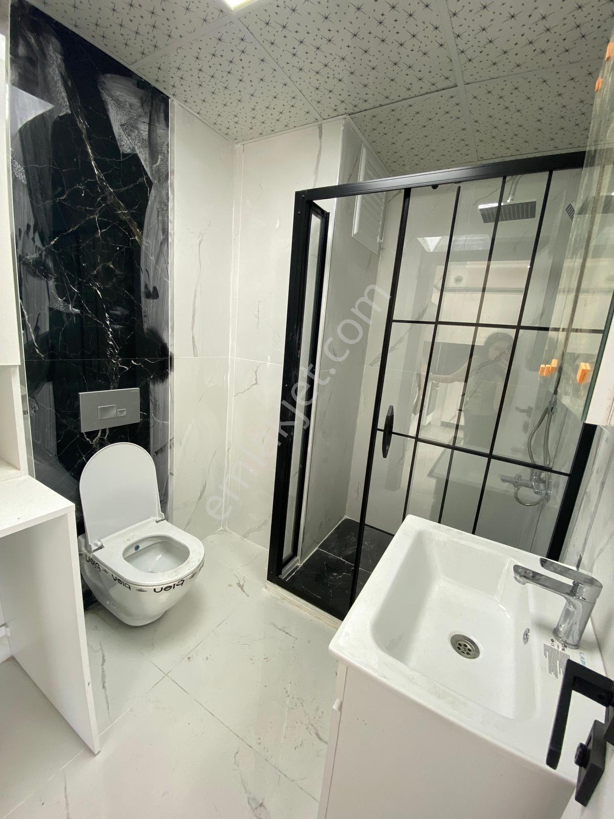 Havuzlar Mahallesi'nde Özel Bahçe Kullanımlı 1+1 Kiralık Daire - Görsel 9