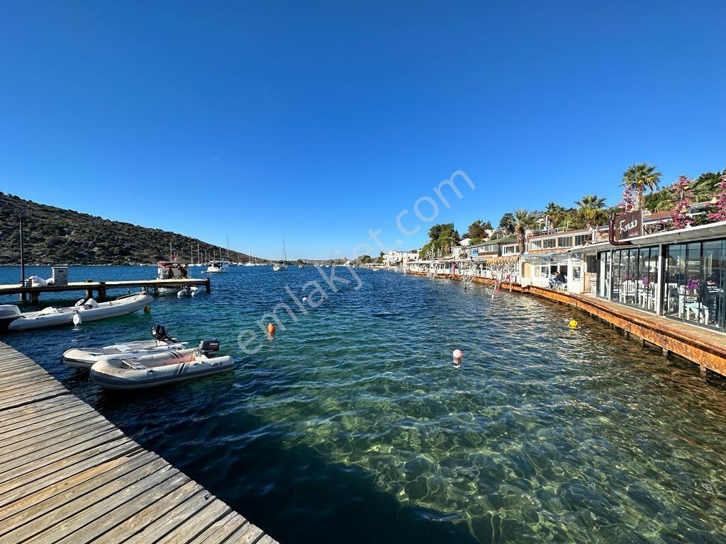 Bodrum Gümüşlük'te Havuzlu Güvenlikli Sitede Ferah Üst Kat Daire - Görsel 12