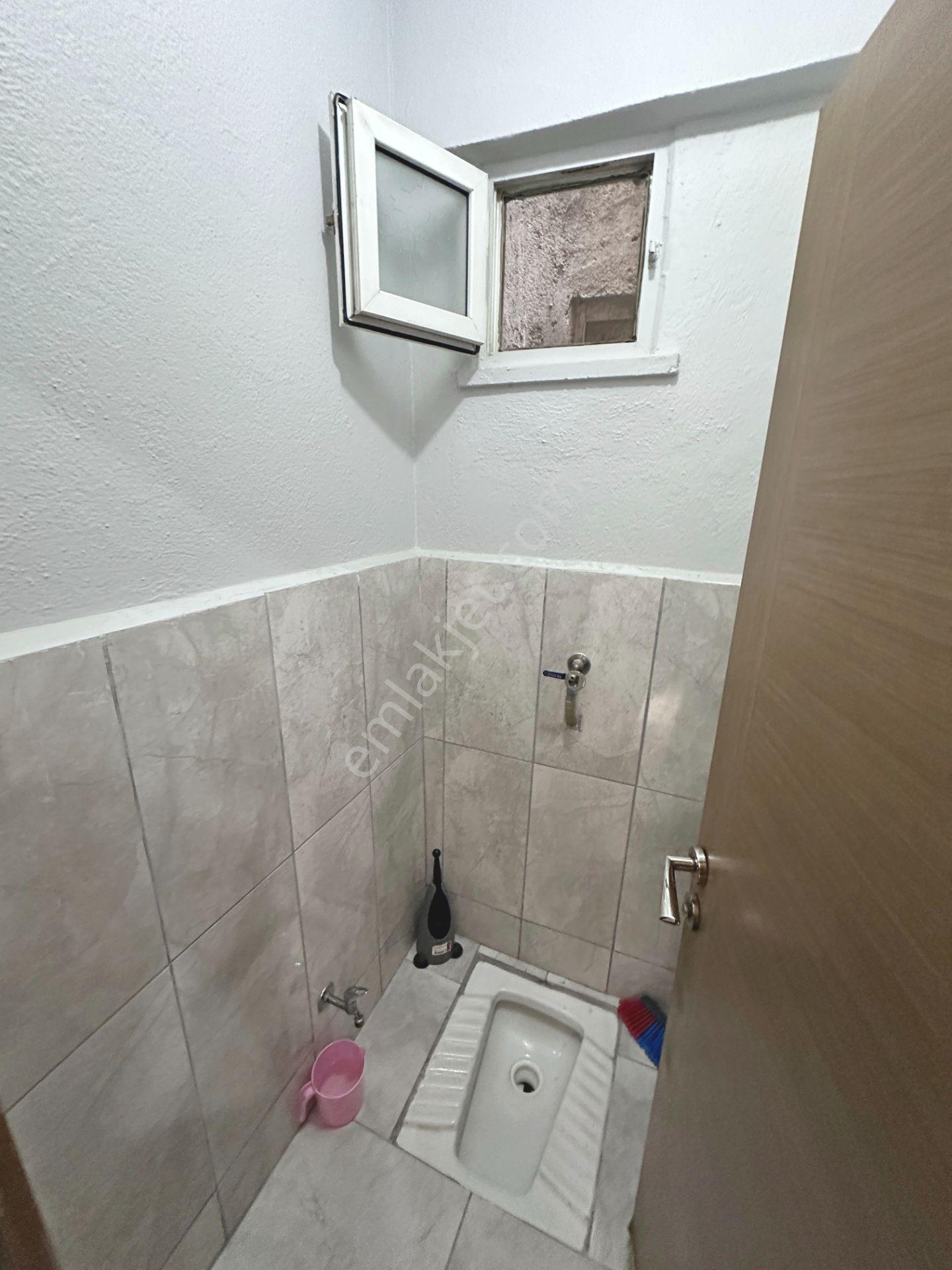 Saimekadın Mahallesi Merkezi Konumda Ön Cephe Yapılı 3+1 Satılık - Görsel 18