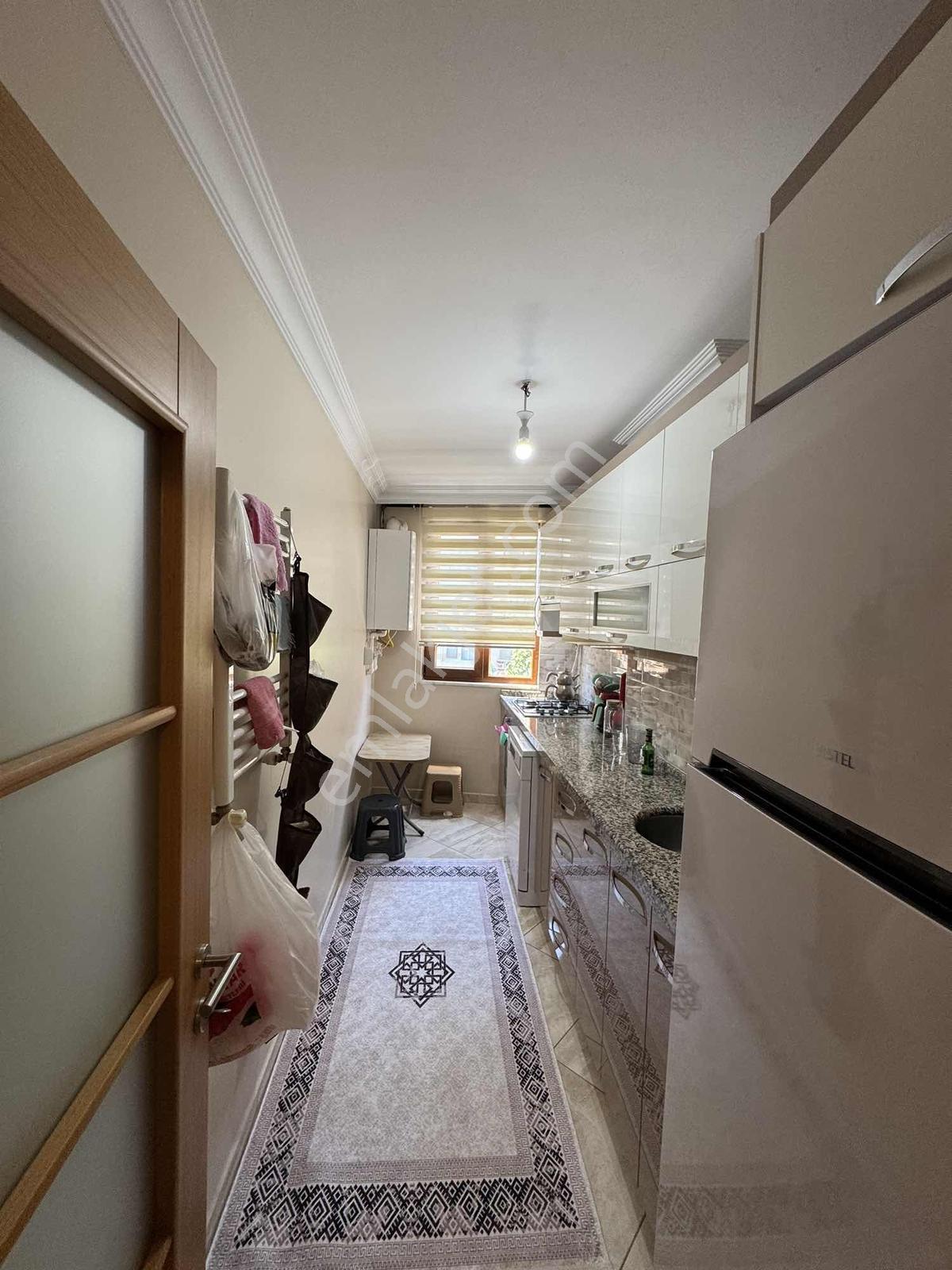 Ümraniye Çakmak Tavukçuyolu Cad Metro Yürüme 2+1 Balkon Satılık - Görsel 7