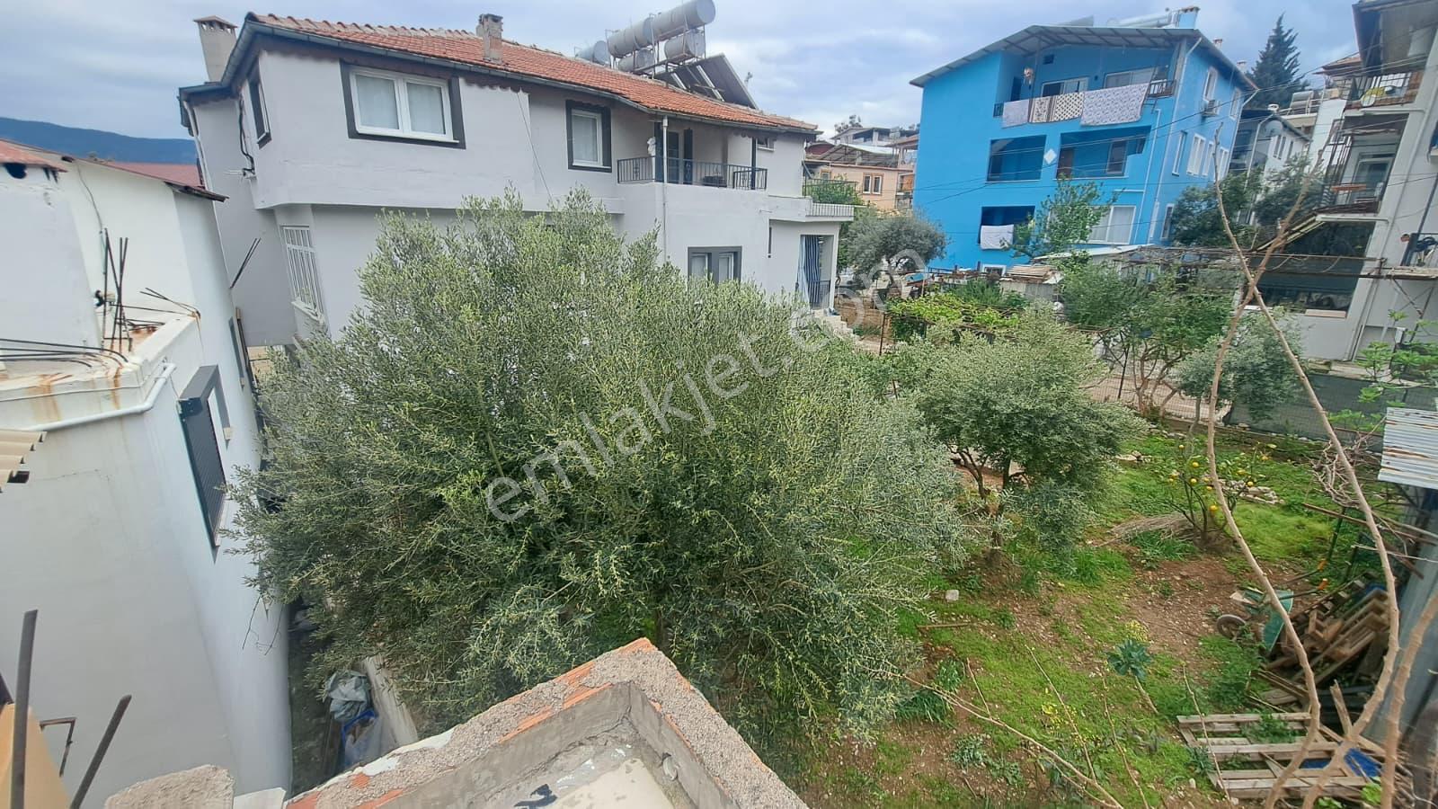 Stop'tan Esenköy Bademli 2 Katlı Ev Ve Arazi - Görsel 3