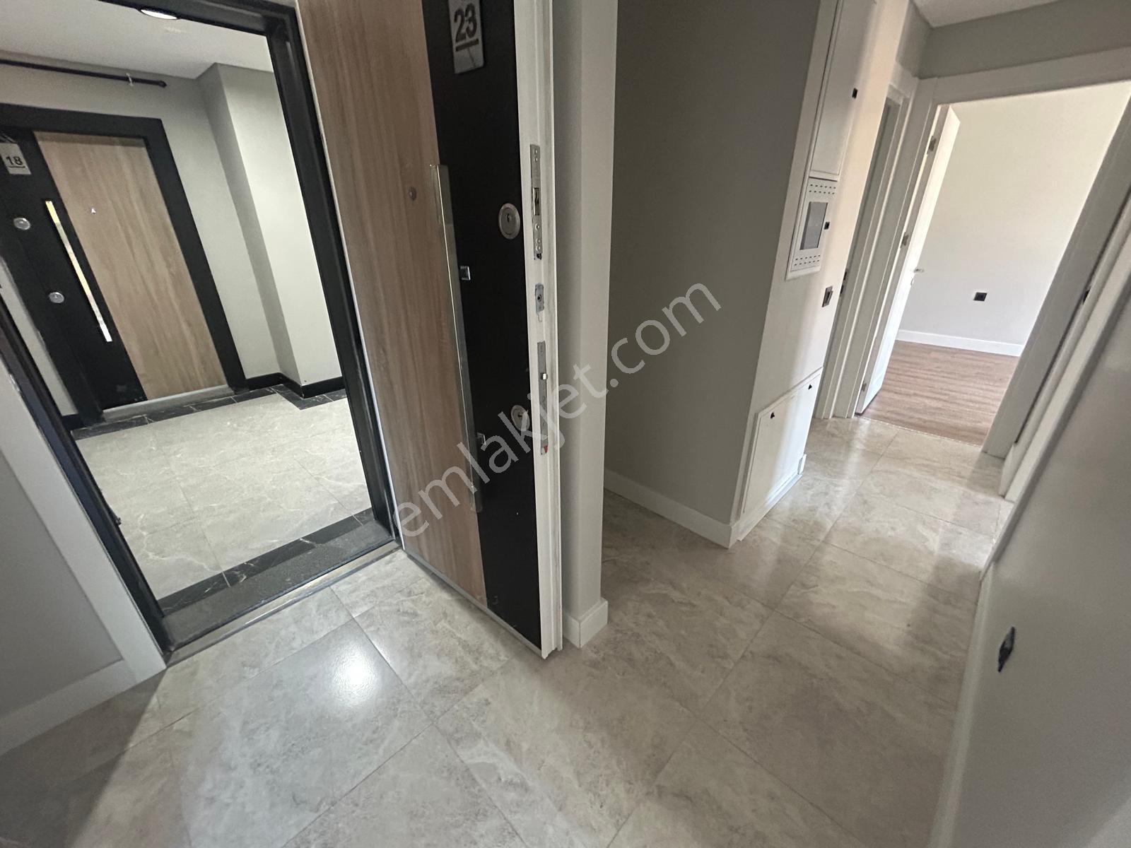 Üsküdar Mehmet Akif Ersoy'da Yeni Site Merkezi Konum 2+1 Satılık - Görsel 28