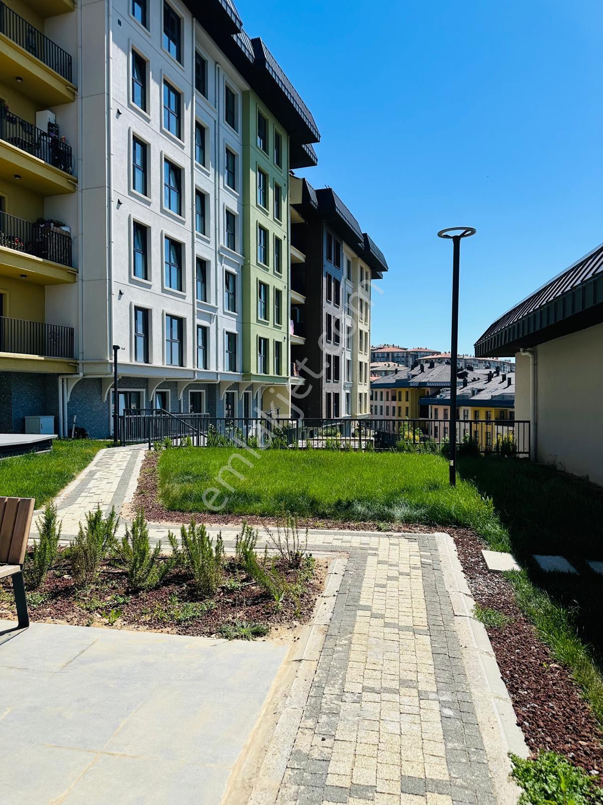 Üsküdar Mehmet Akif Ersoy'da Yeni Site Merkezi Konum 2+1 Satılık - Görsel 31