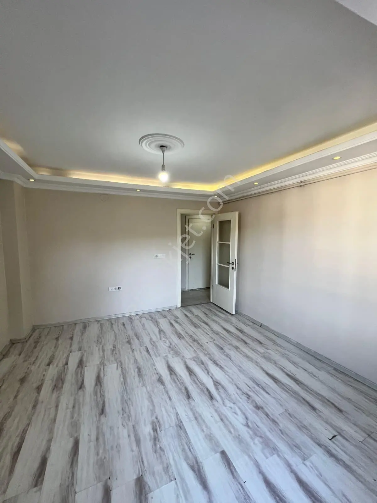 Sahibinden Rami Cuma Mahallesi Kiralık Lüks 1+1 Yüksek Giriş - Görsel 4