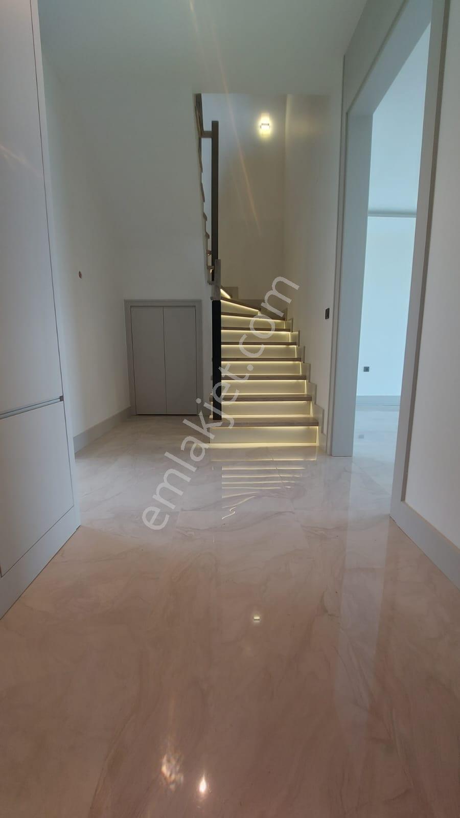 Bursa Nilüfer Kayapa Da Butik Sitede 4,5+1 Sıfır Kiralık Villa - Görsel 3