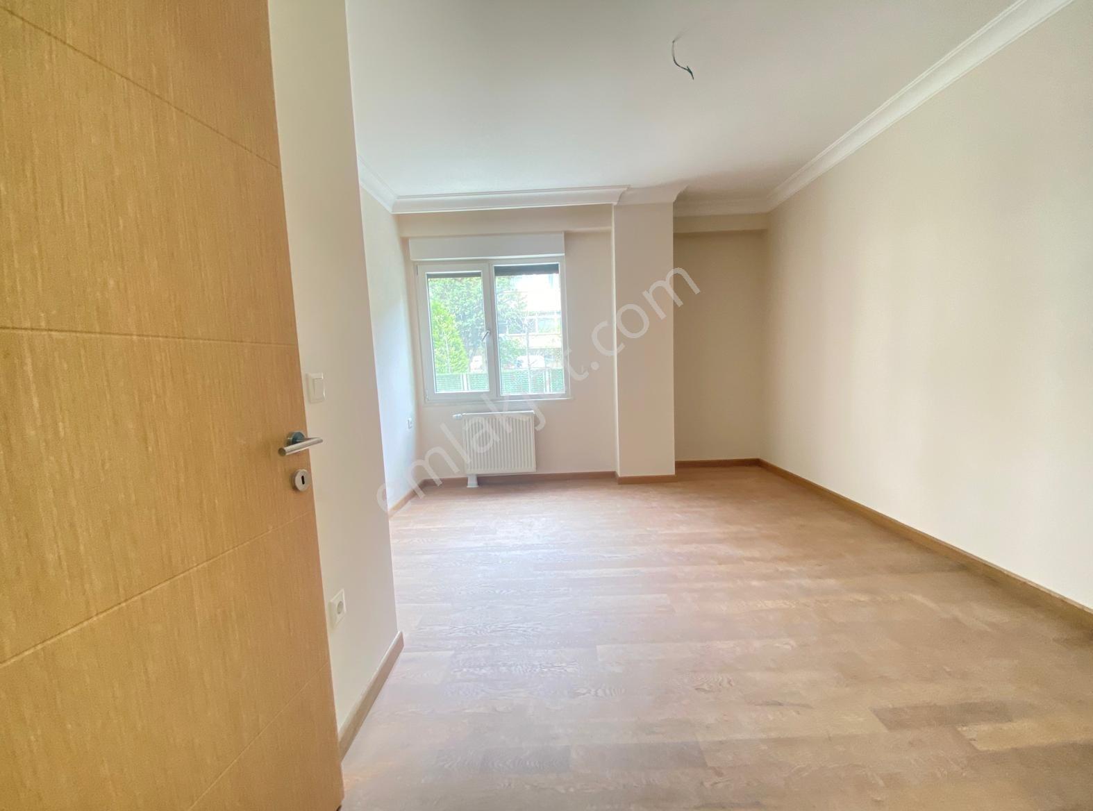 Erenköyde Divanın Sokağında 2+1 80 M2 Net - Görsel 9