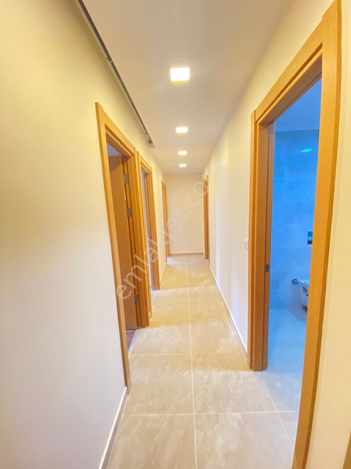 Erenköyde Divanın Sokağında 2+1 80 M2 Net - Görsel 23