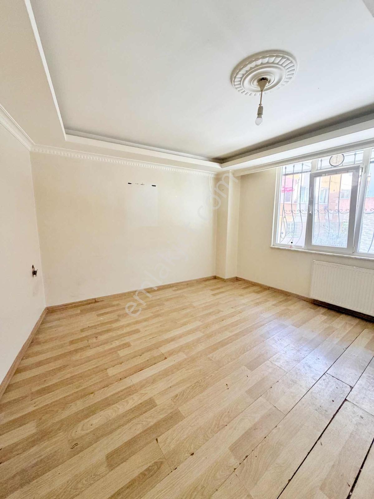 Familyadan Girne Cad Alt Sokağında 2+1 Satılık 85m2 Yüksek Giriş - Görsel 9
