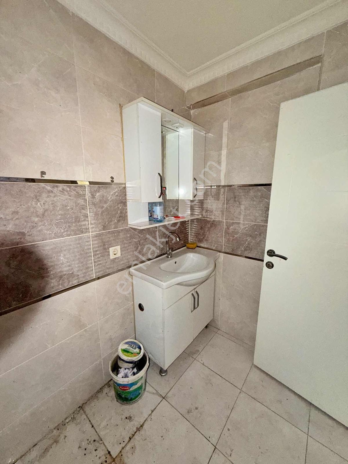 Familyadan Girne Cad Alt Sokağında 2+1 Satılık 85m2 Yüksek Giriş - Görsel 2