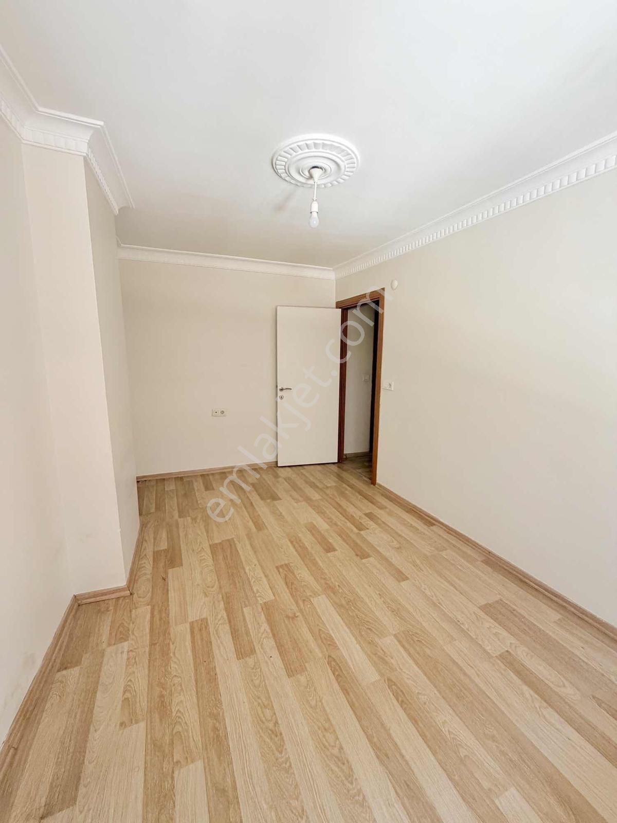 Familyadan Girne Cad Alt Sokağında 2+1 Satılık 85m2 Yüksek Giriş - Görsel 12