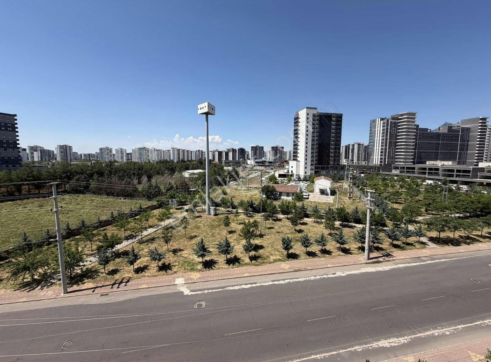 Turan Gayrimenkulden Elazığ Yolu Üzeri Satılık 4+1 Daire - Görsel 29