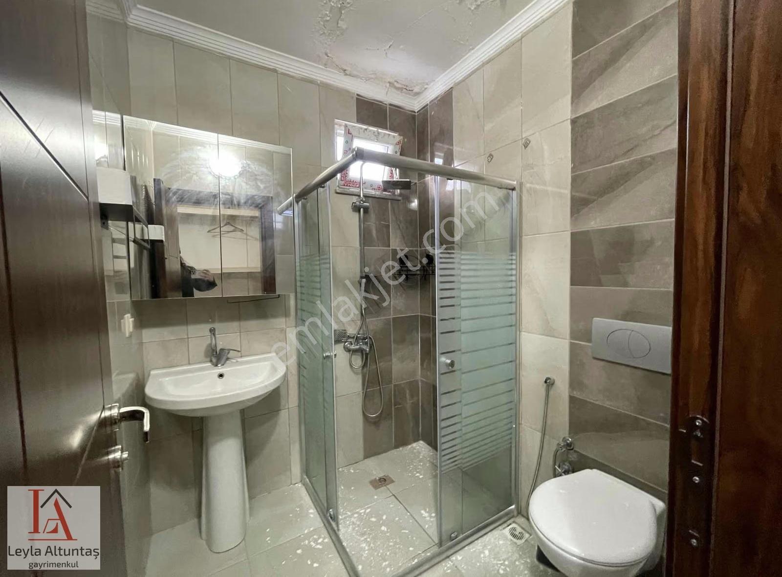 Yalıncakta Kesintisiz Deniz Manzaralı Eşyalı Kiralık 4+1 Daire - Görsel 24