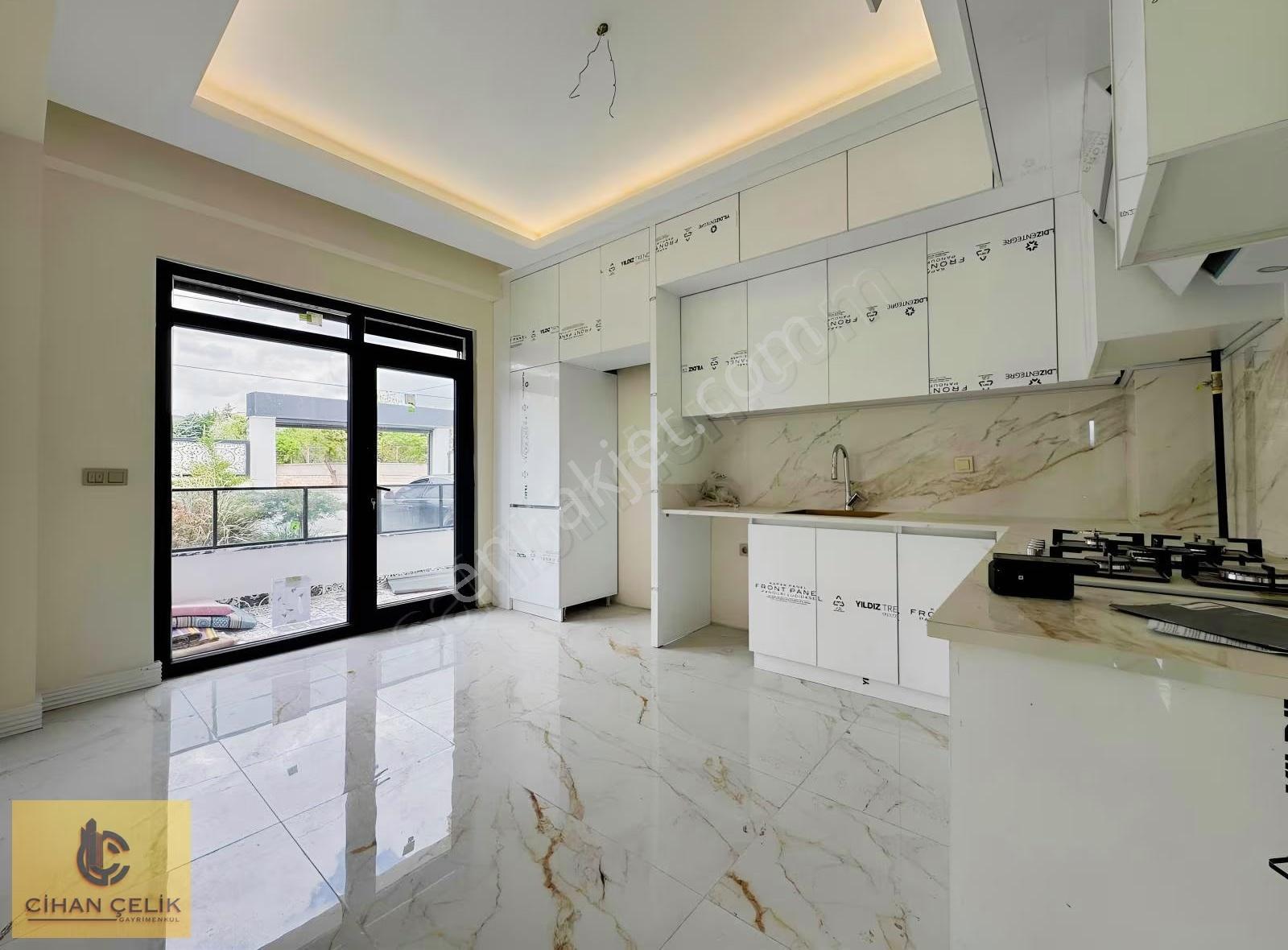 Yenisille Caddesinde 565 M2 Arsa İçinde Muazzam Müstakil Villa - Görsel 15