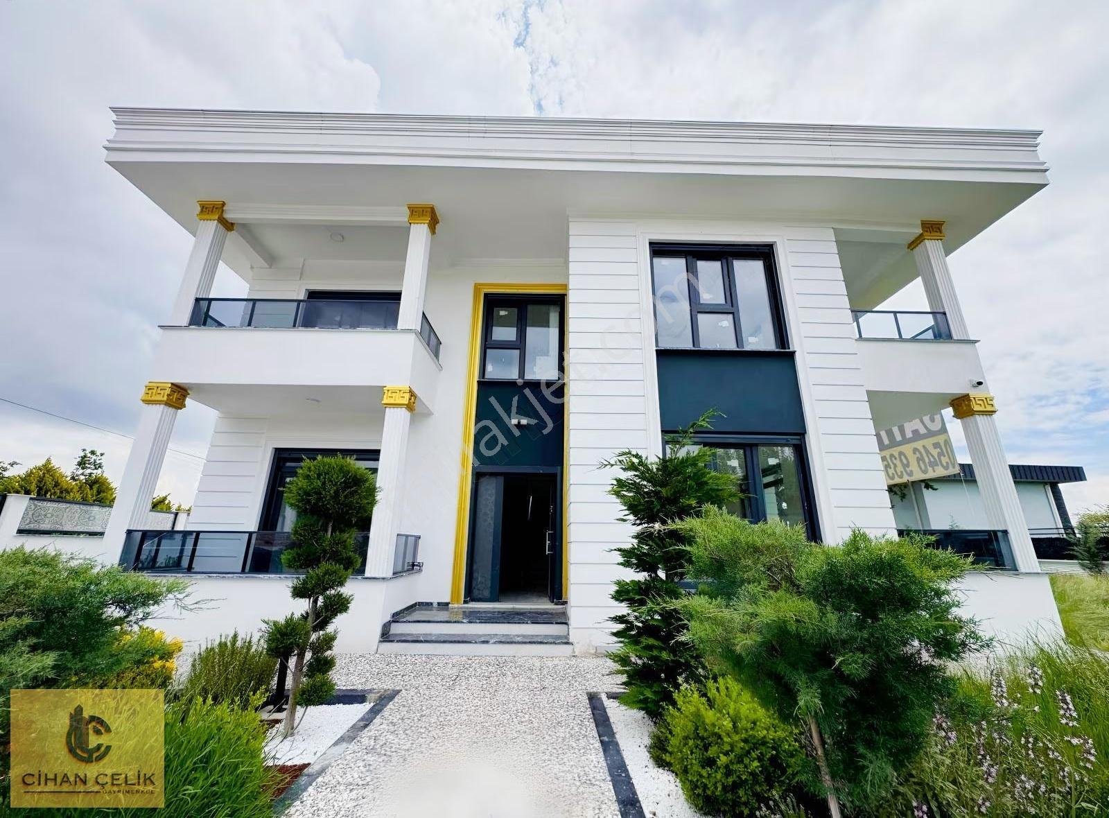 Yenisille Caddesinde 565 M2 Arsa İçinde Muazzam Müstakil Villa - Görsel 30