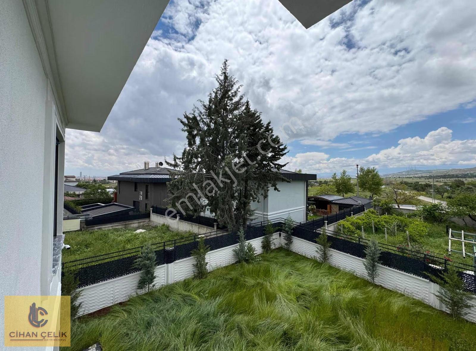 Yenisille Caddesinde 565 M2 Arsa İçinde Muazzam Müstakil Villa - Görsel 31
