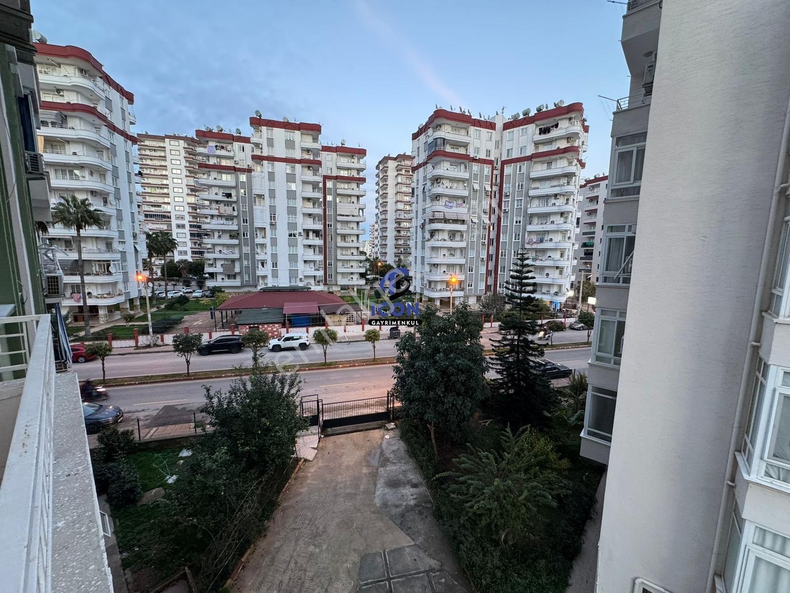 Icon'dan Menderes Mah'de Aranan Konumda Bakımlı Sitede 3+1 - Görsel 7