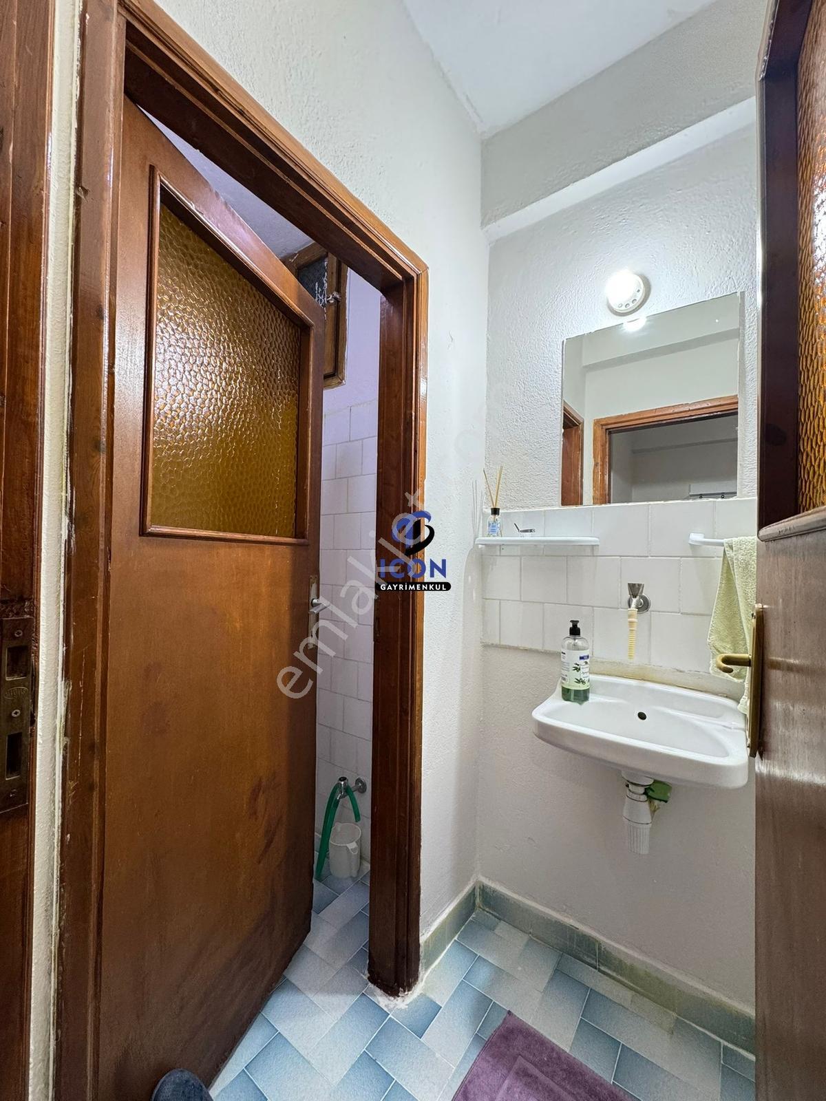 Icon'dan Menderes Mah'de Aranan Konumda Bakımlı Sitede 3+1 - Görsel 22