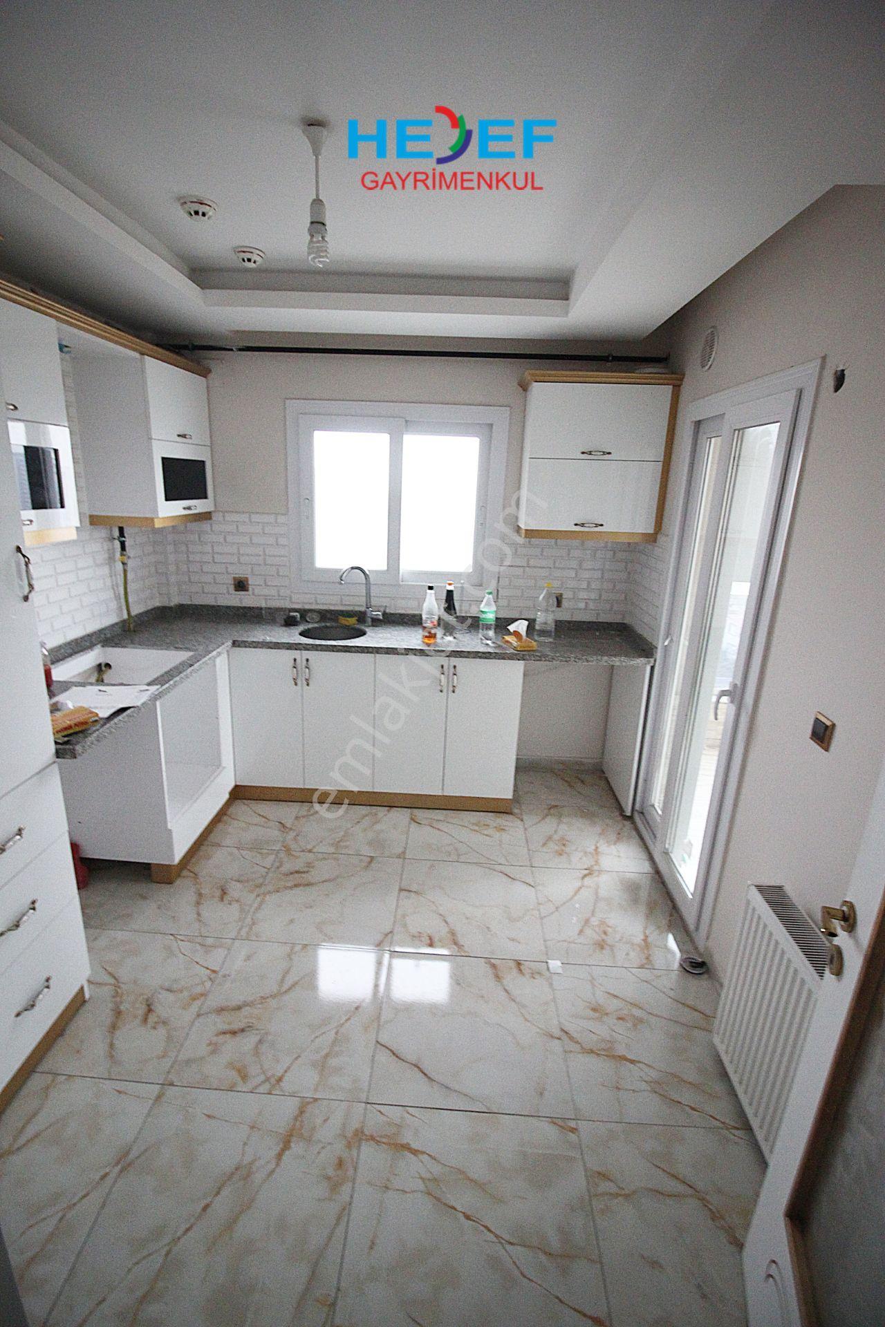 Hedef'ten Kuzeykent'te Kombili,bağımsız Mutfaklı 3+1 Kiralık - Görsel 2