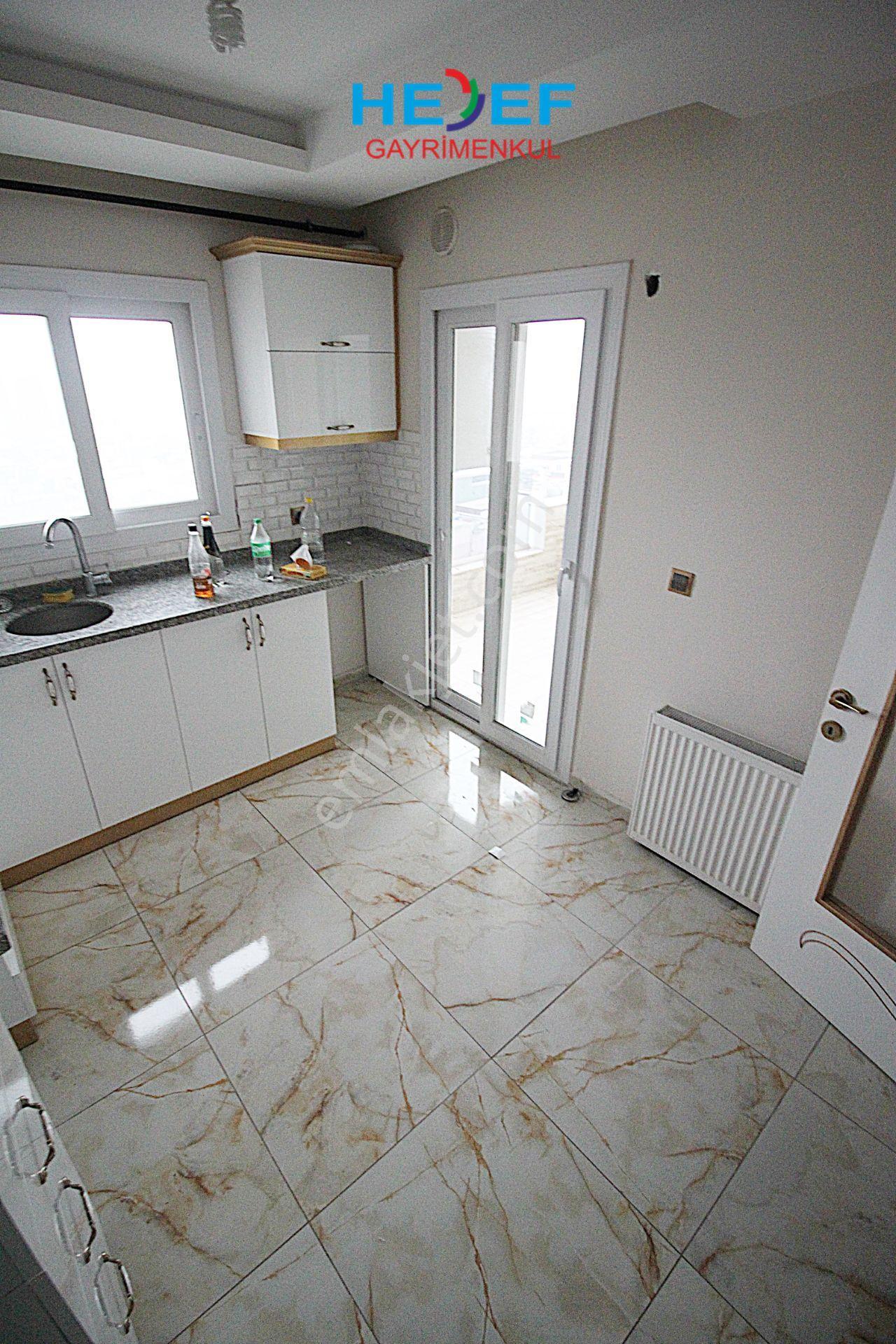 Hedef'ten Kuzeykent'te Kombili,bağımsız Mutfaklı 3+1 Kiralık - Görsel 4