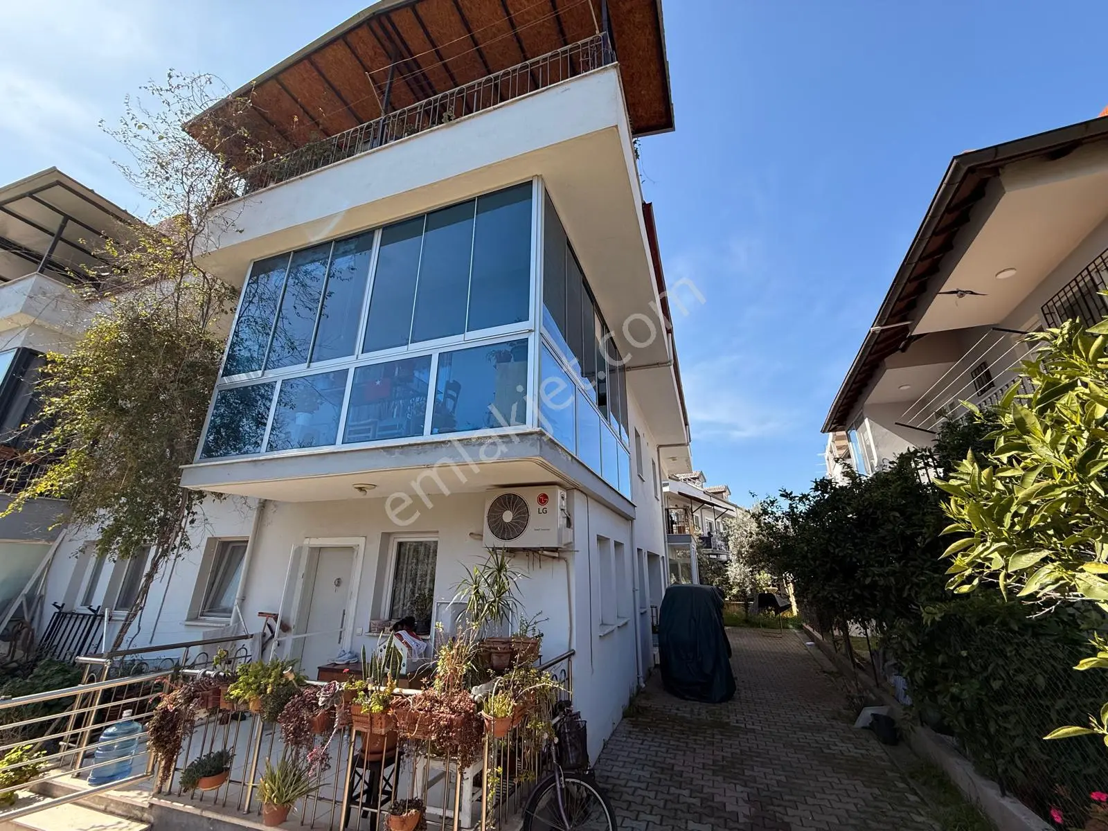 Stop’tan Foça Müstakil Girişli 3+1 Dubleks Daire