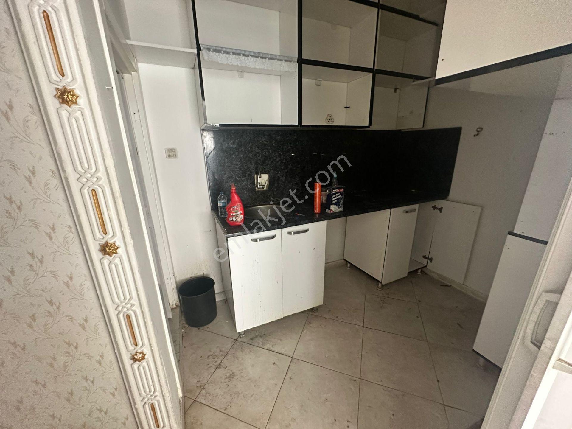 Yunus Emre Cad. Üstü İşlek Nokta 40 M2 Üst 9 M2 Depolu Dükkan - Görsel 14