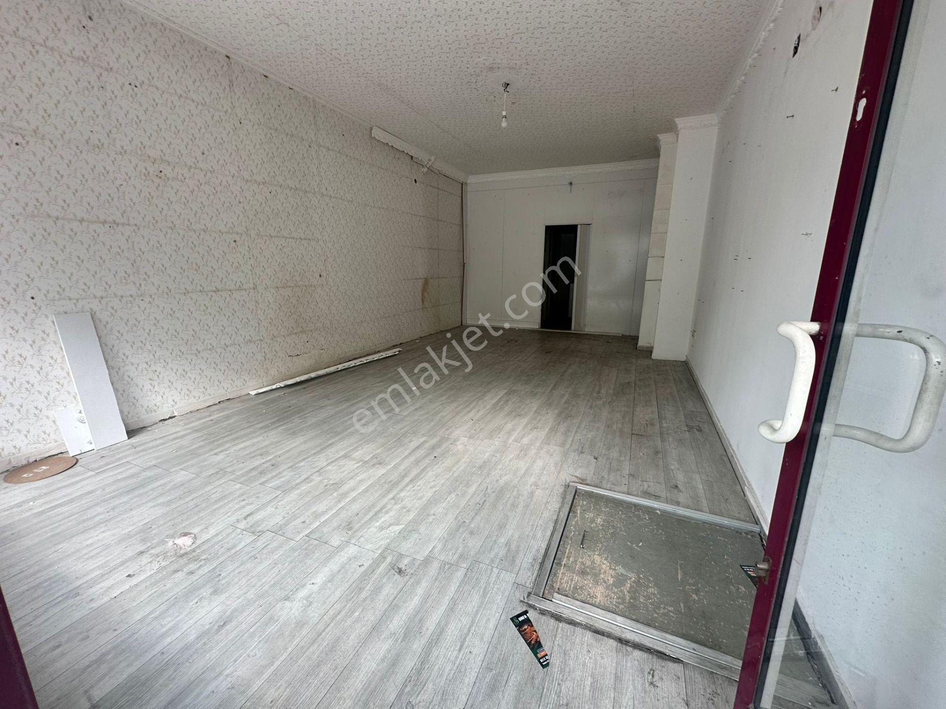 Yunus Emre Cad. Üstü İşlek Nokta 40 M2 Üst 9 M2 Depolu Dükkan - Görsel 5