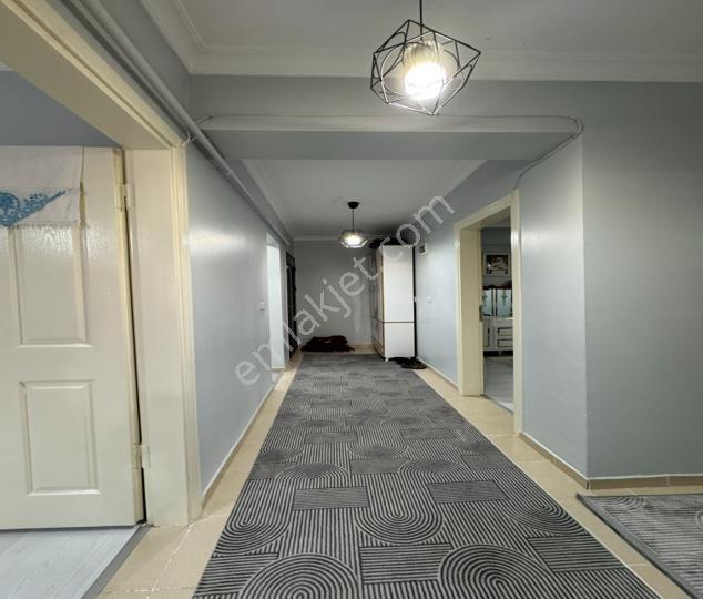 Metrobüse Yürüme Mesafesinde Ferah 2+1 Daire !!! - Görsel 22