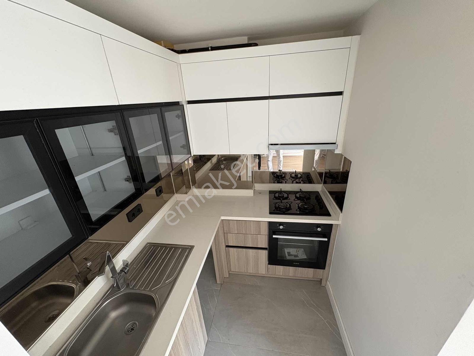 New Form'dan Çiftlikköy De Kiralık 2+1 Köşe Daire - Görsel 9