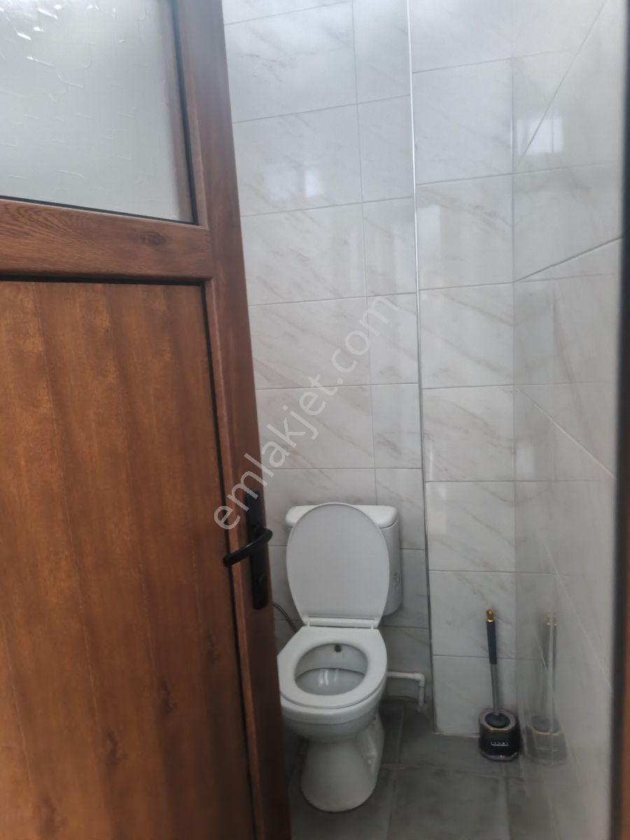 Yeşilyurt Mahallesi Cadde Üzeri Geniş Kiralık Dükkan - Görsel 3