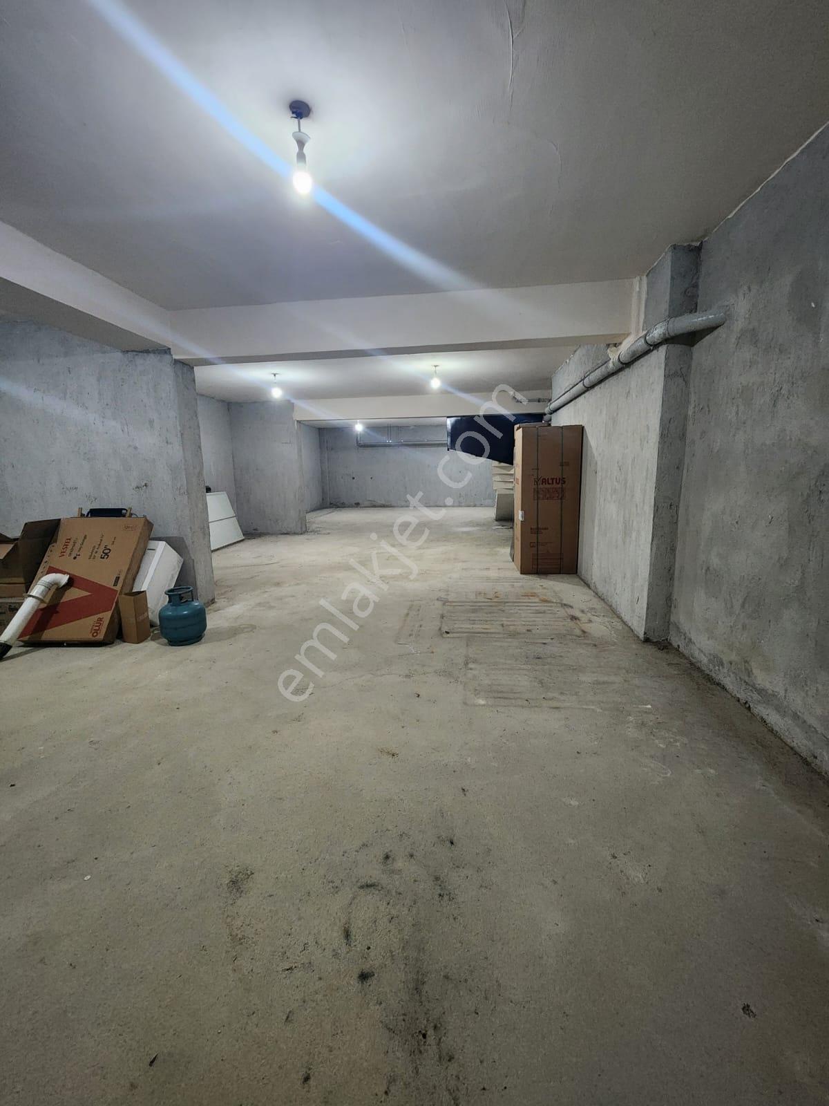Cadde Cepheli Kaçırılmaz Kiralık Dükkan!!! - Görsel 10