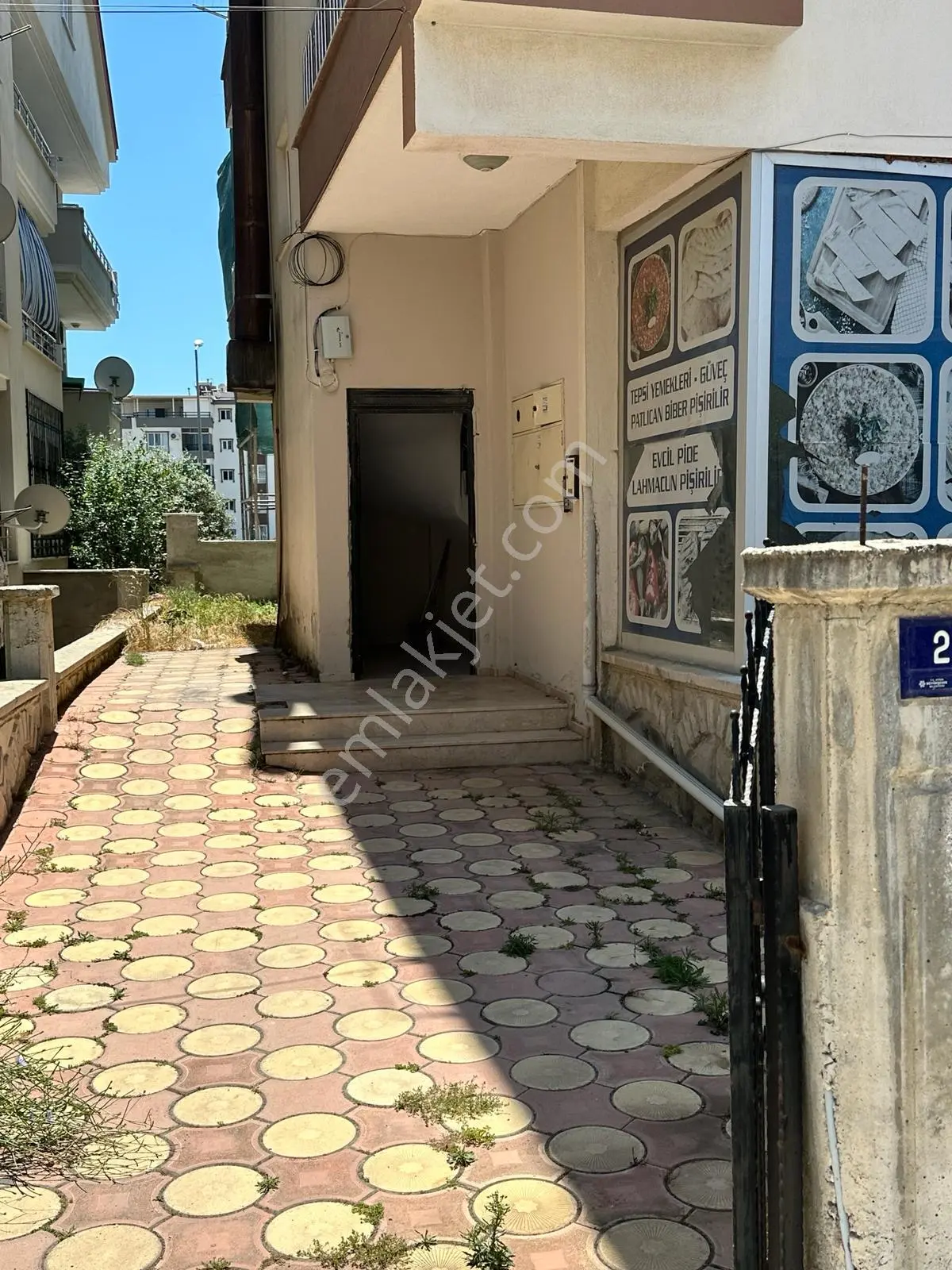 Aydın Didim Efeler Mahallesi Ege Cadesi Üzerinde 3+1 Ayrı Mutfak Dubleks Daire - Görsel 2