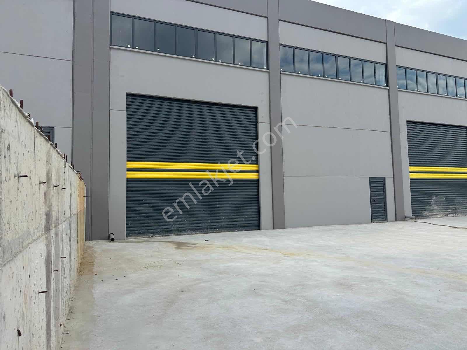 Bozburun Da Kiralık 580 M2 İş Yeri - Görsel 3