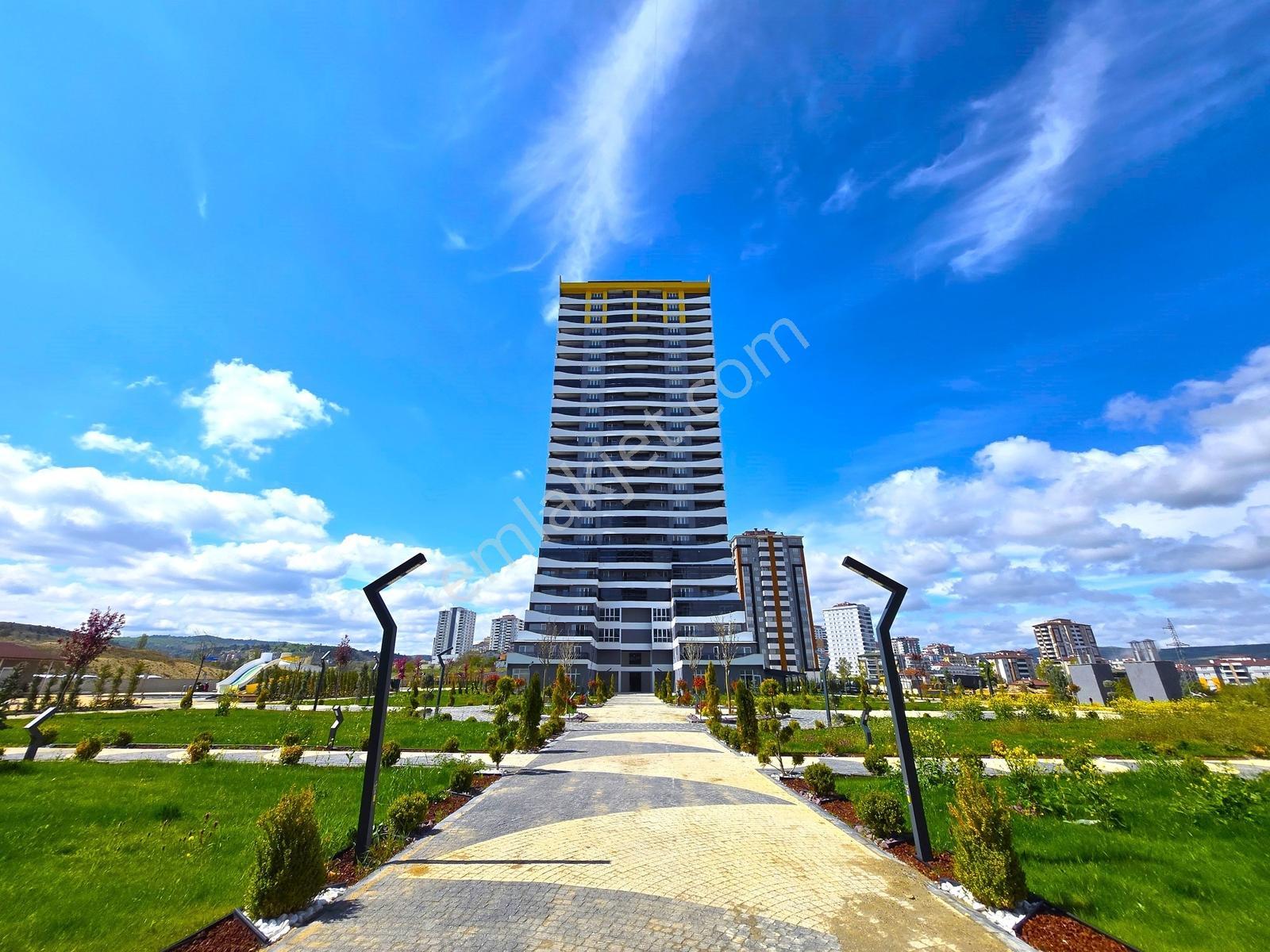 ´garanti Emlak'tan - Havuzlu Sitede - 183m² - 4+1 - A Clas Daire - Görsel 4