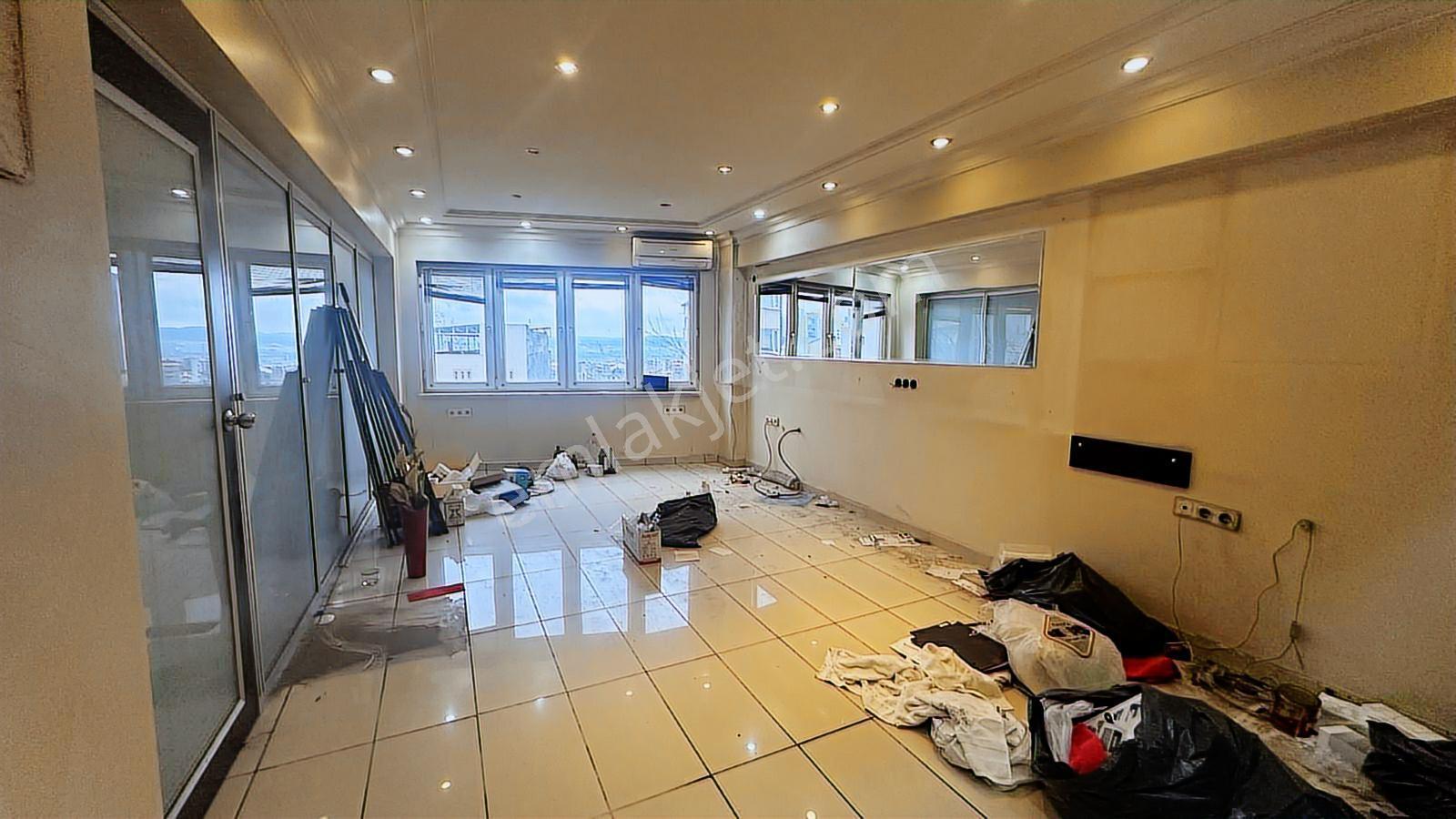 Profasor *dan Çarşıda Kiralık İşyeri - Görsel 8