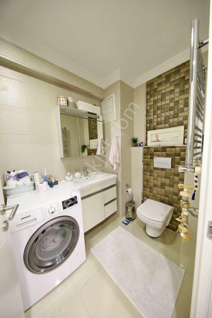 Kaçmaz'dan Küçükyalı Marmaray Durağına İlk Binada Kiralık 2+1 - Görsel 21