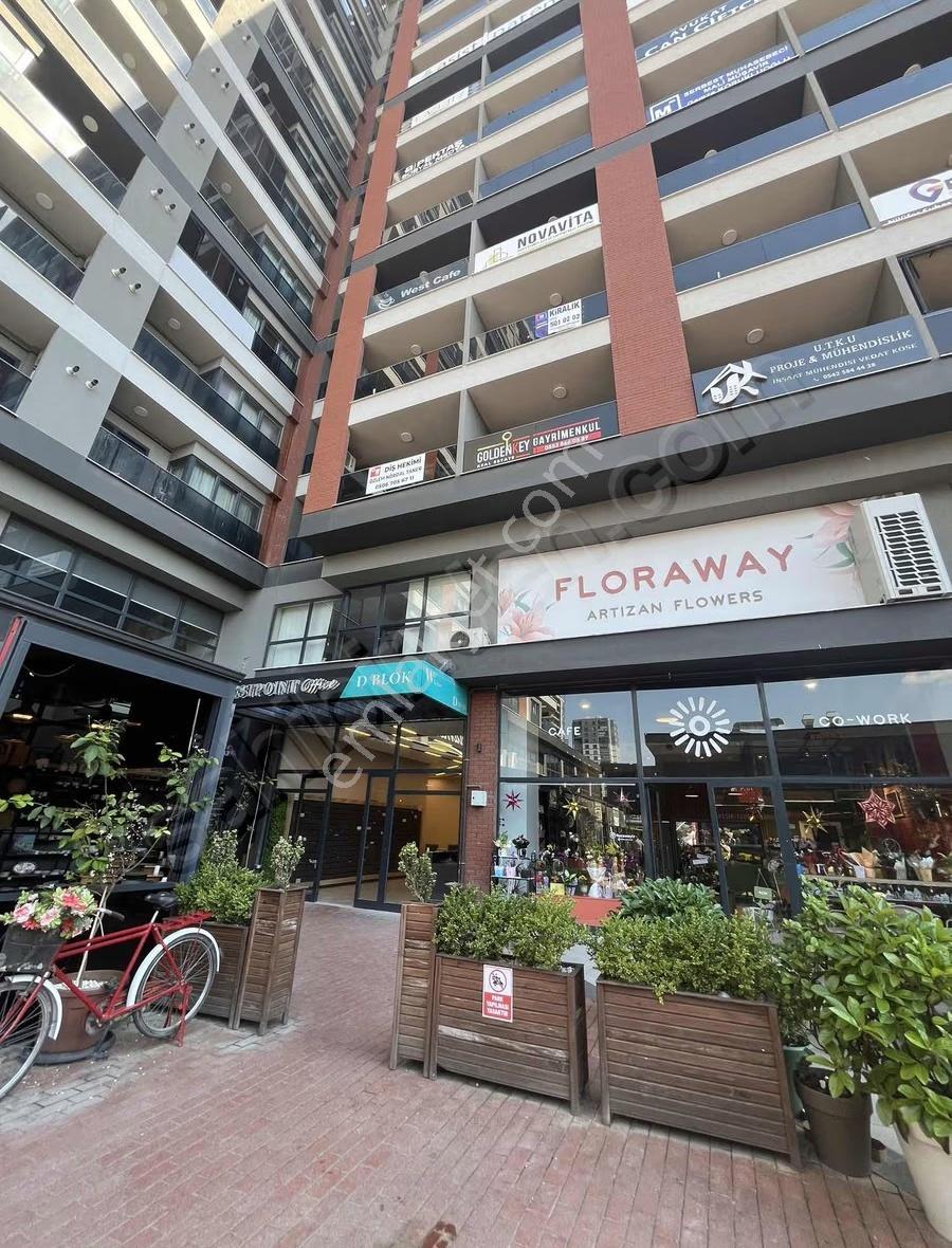 Dialog Piramitten Westpoint'te Kiralık Ön Cephe Ofis - Görsel 2