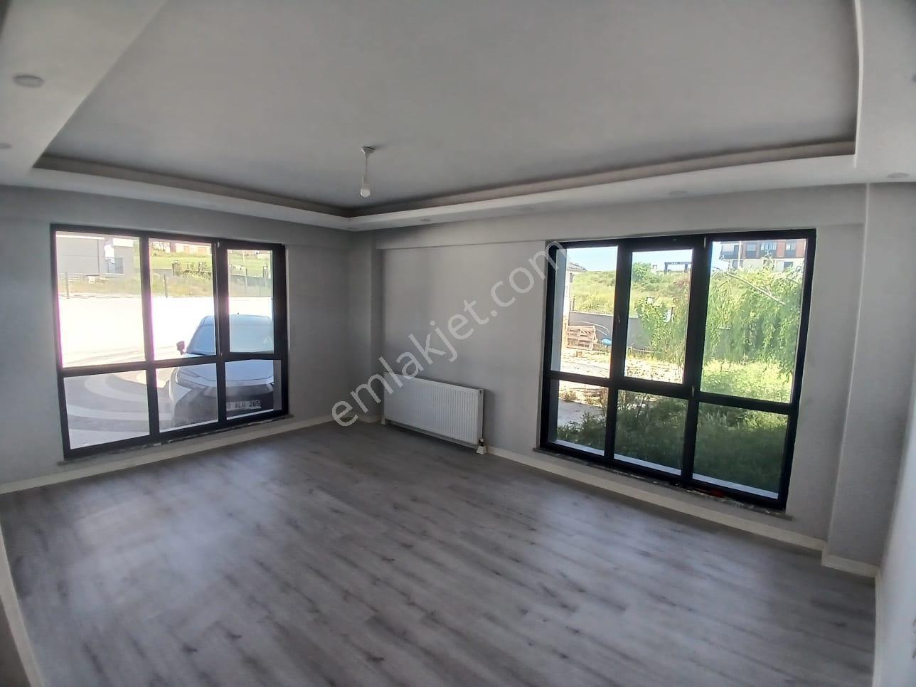 Çorlu Rumelide Yatay Mimari Site İçinde 2+1 Geniş Ferah Daire - Görsel 15