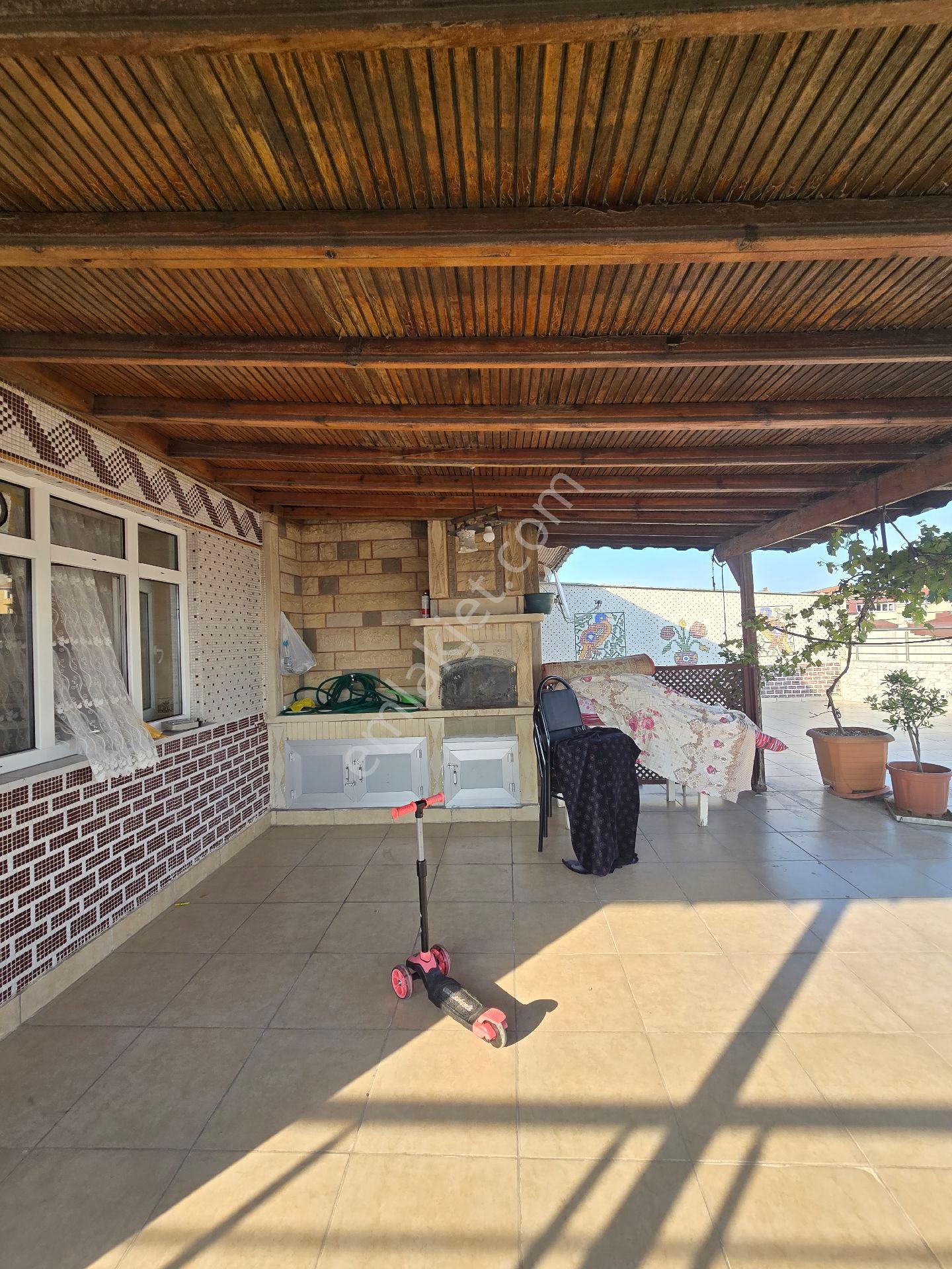 Ülgen İnşaattan Sultangazi Esentepe Mahallesinde 3+1 200m Eşkiralık Daire - Görsel 30