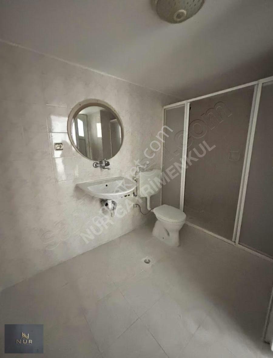 Atatürk Mahallesinde Bahçe Katı Kiralık Daire - Görsel 9