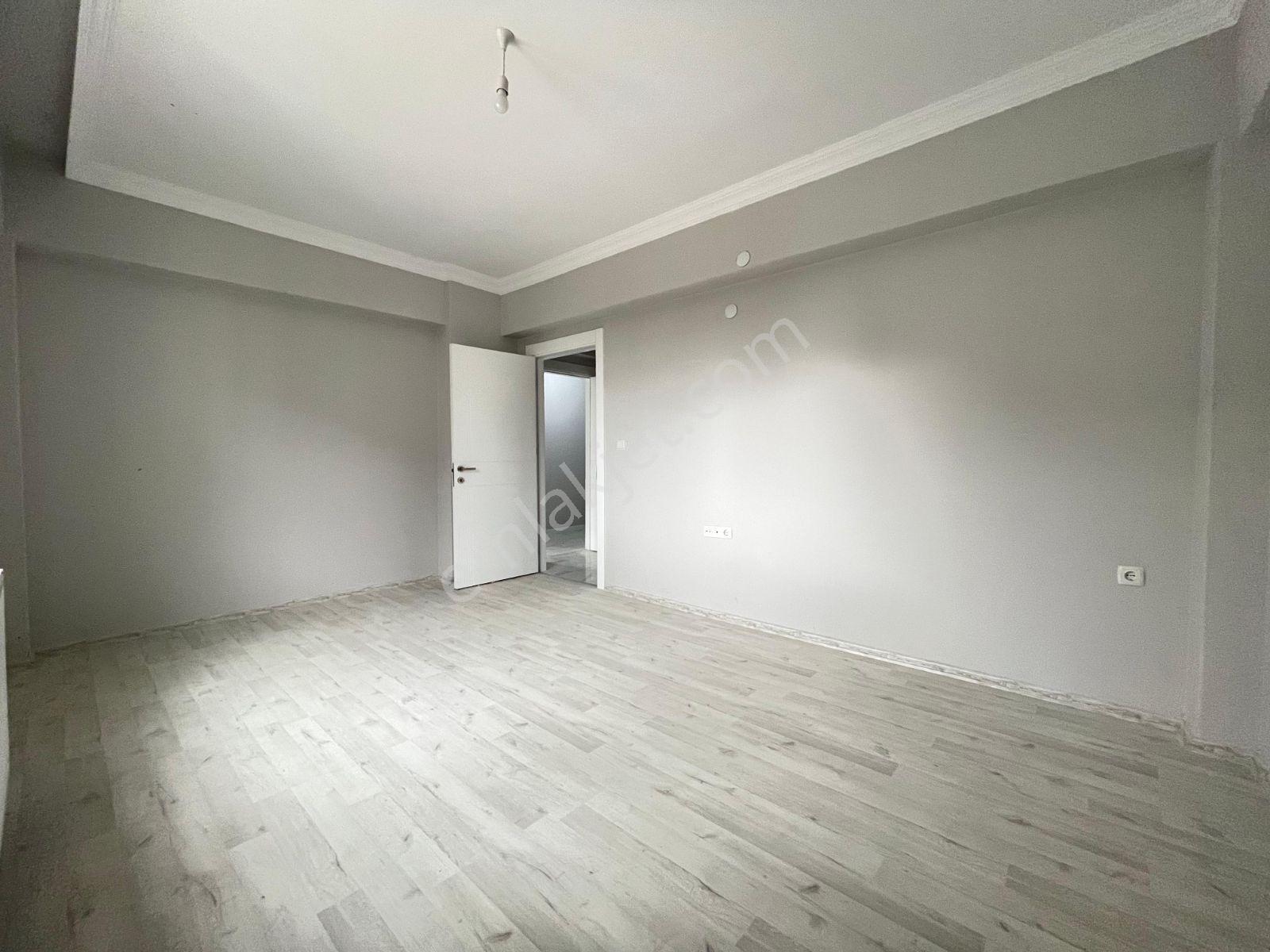 Lavanta Sitesinde Site İçi Ara Kat Kiralık Lüks Daire !! - Görsel 35
