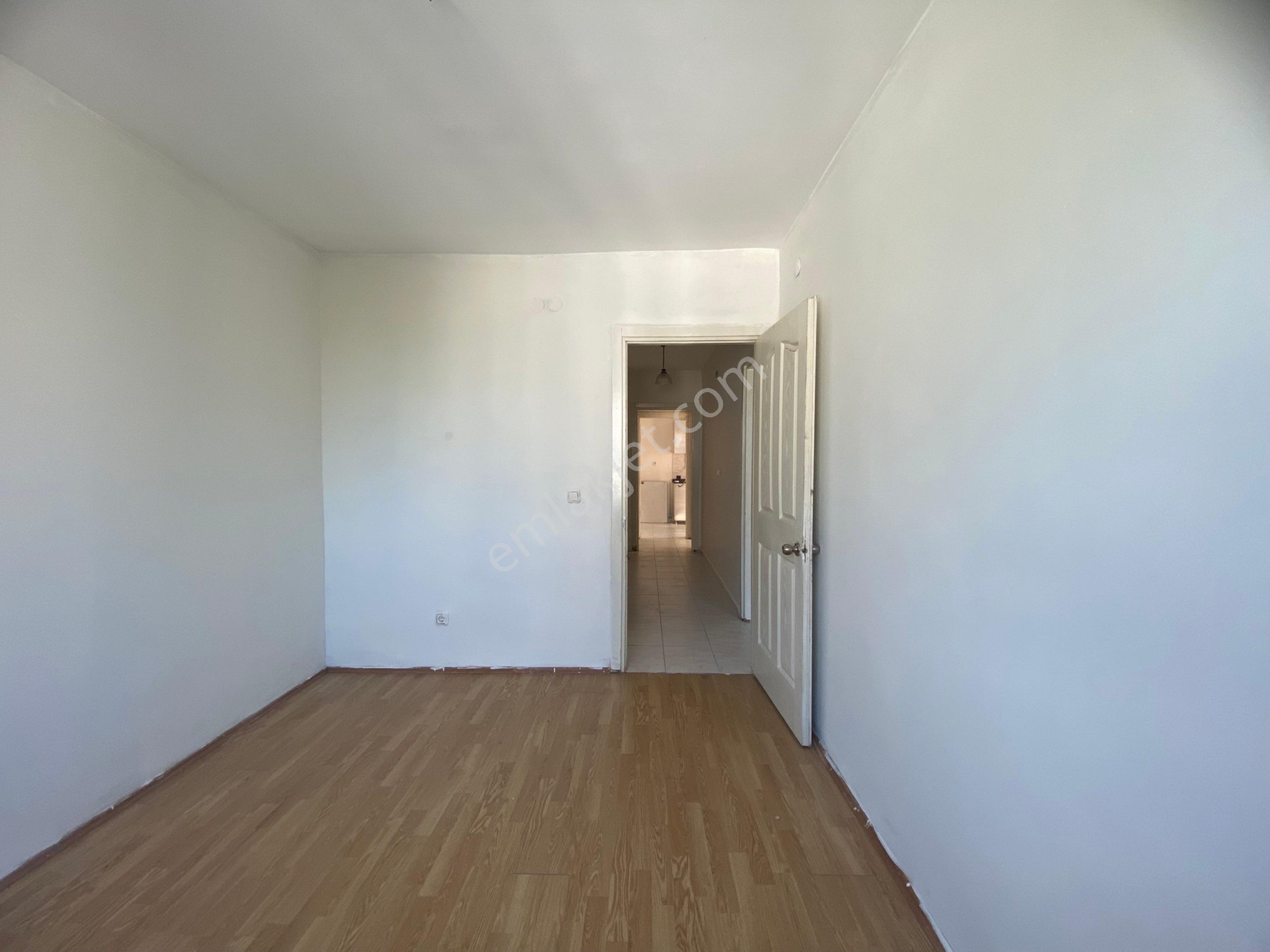Remax Landden B.yoncalı Site İçi Satılık İskanlı 2+1 - Görsel 13