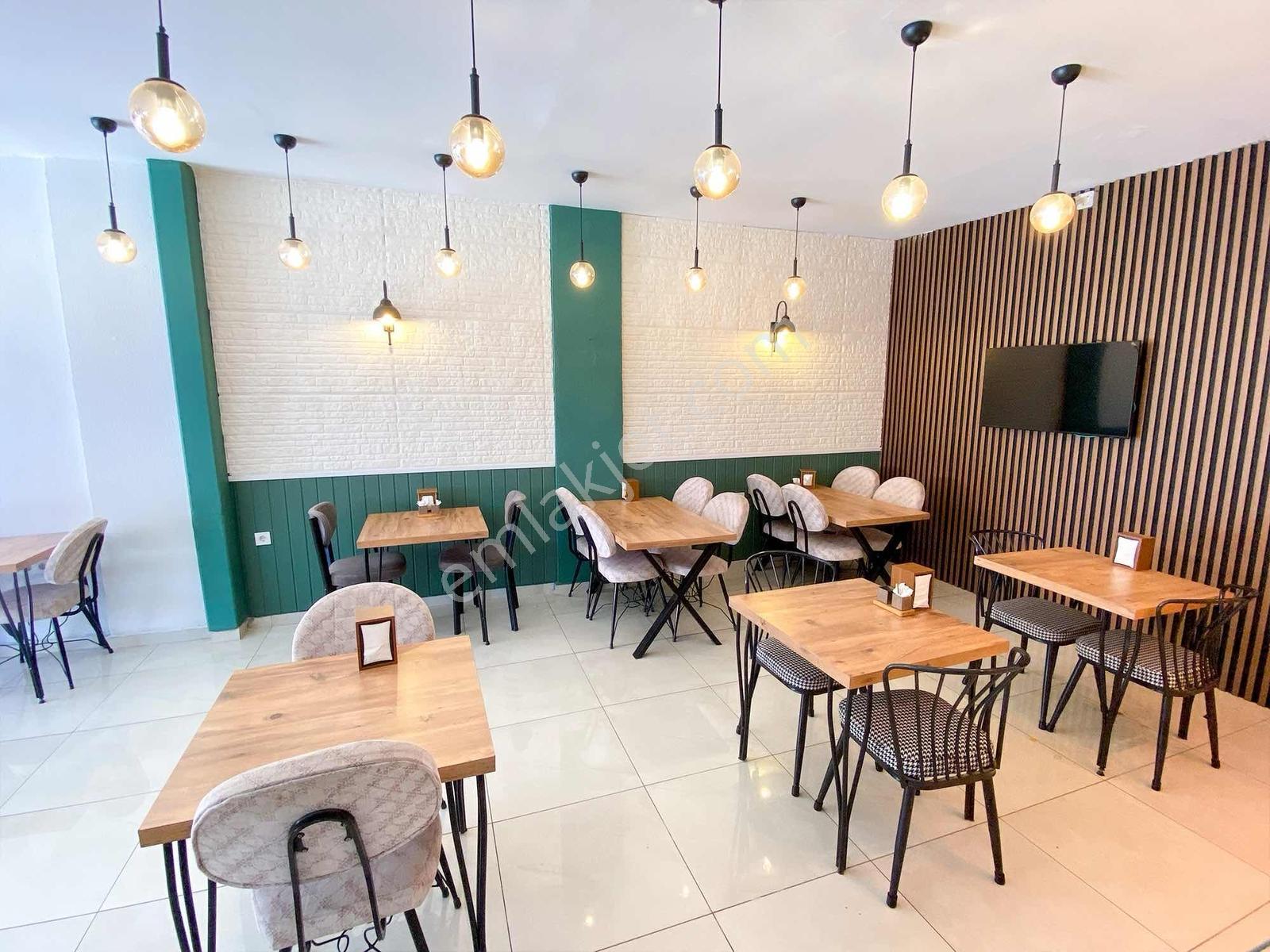 Ata'dan Turunç'un Kalbinde Cadde Üzeri 90 M2 Kiralık Dükkan - Görsel 4