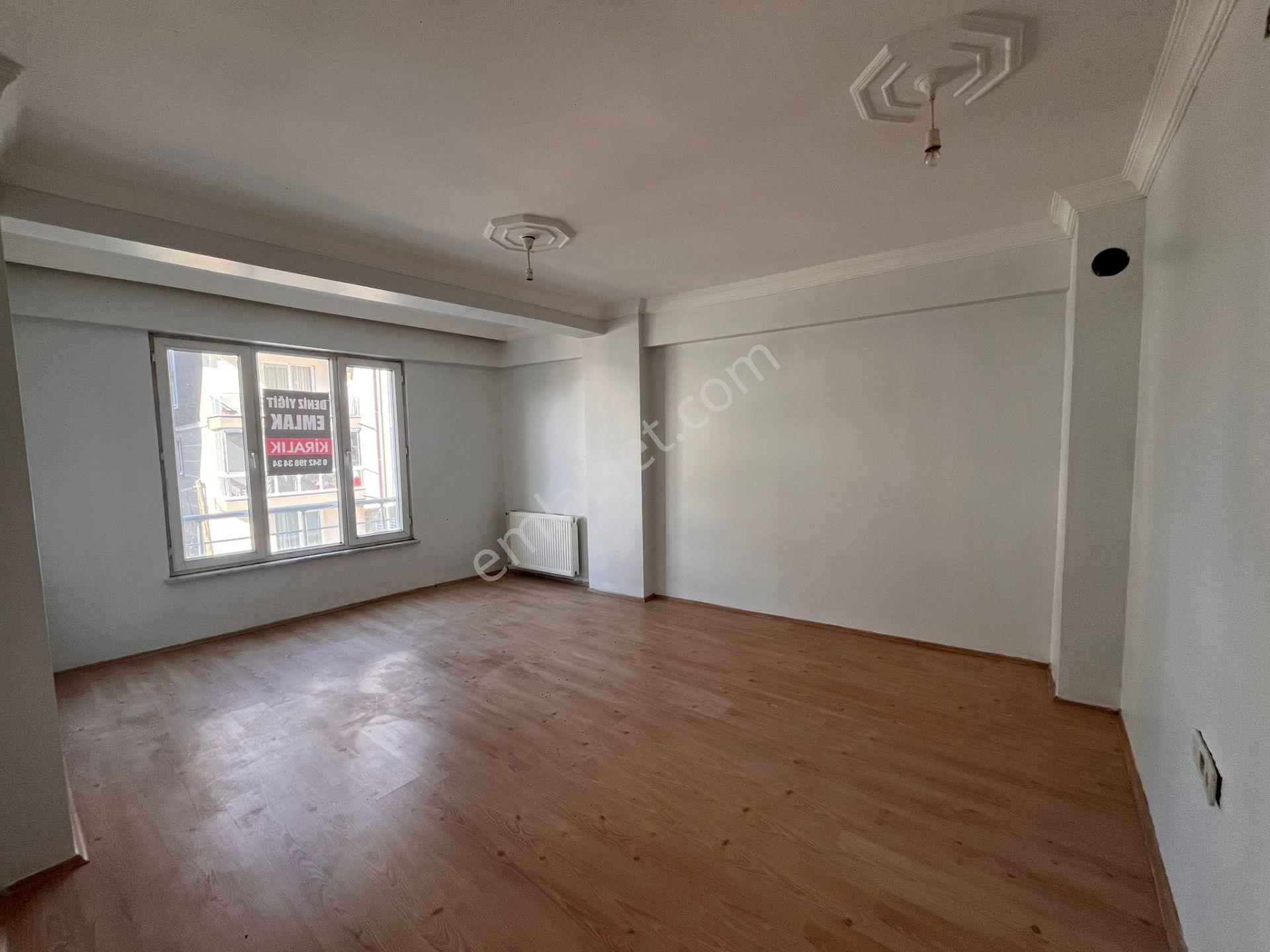 Deniz Yiğit Emlak'tan 30 Ağustos Mahallesinde Kiralık 2+1 Arakat Daire - Görsel 22