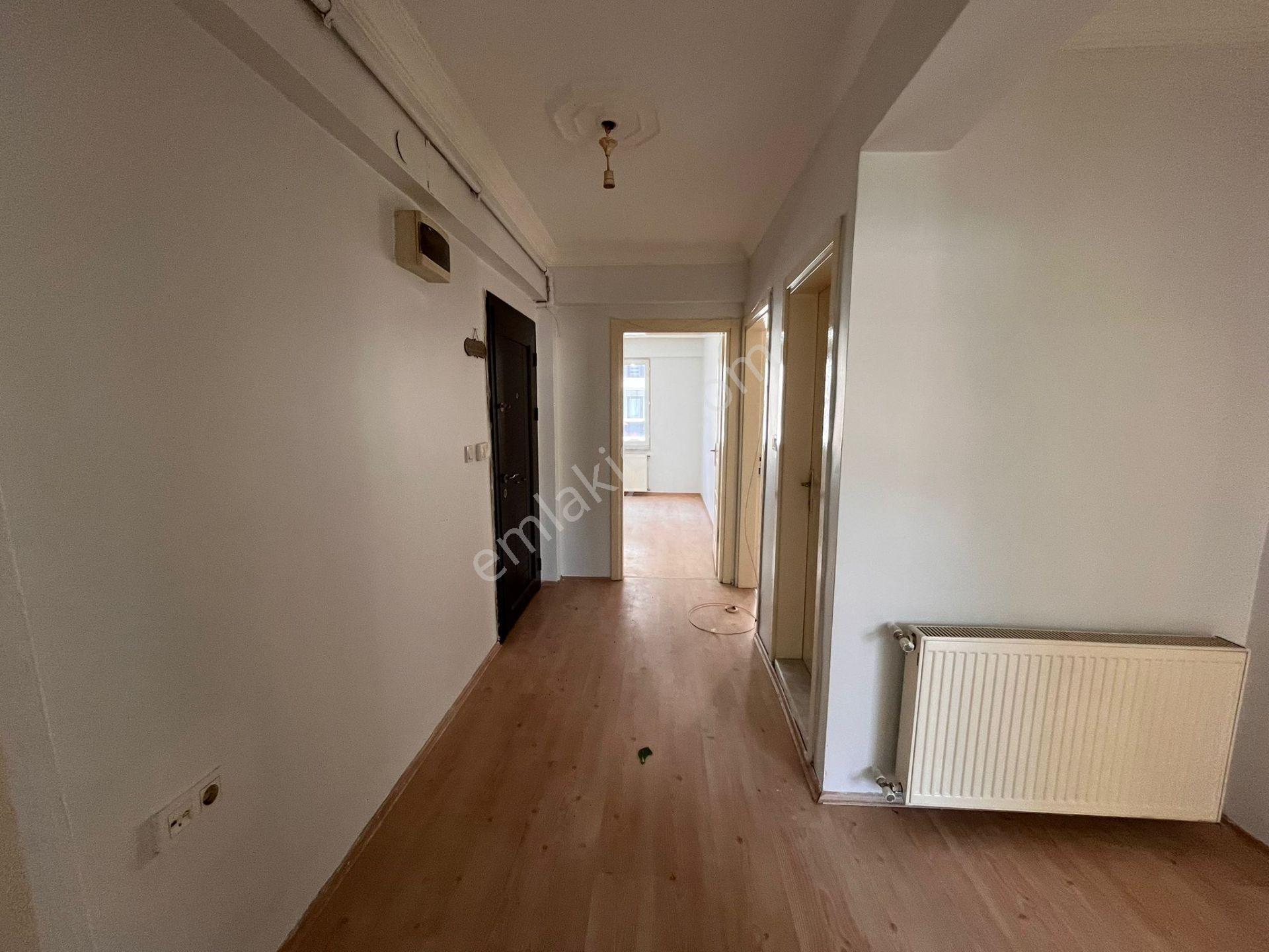 Deniz Yiğit Emlak'tan 30 Ağustos Mahallesinde Kiralık 2+1 Arakat Daire - Görsel 5