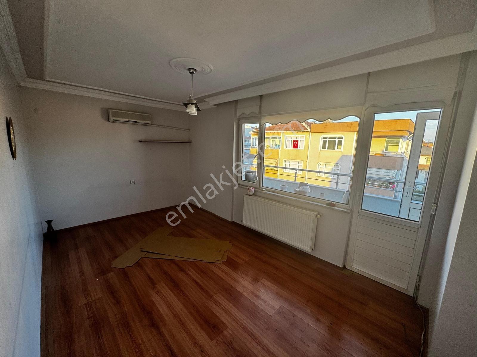 Emek Emlak'tan Mimar Sinan Mah.de Kiralık 3+1 Daire K-3077 - Görsel 3